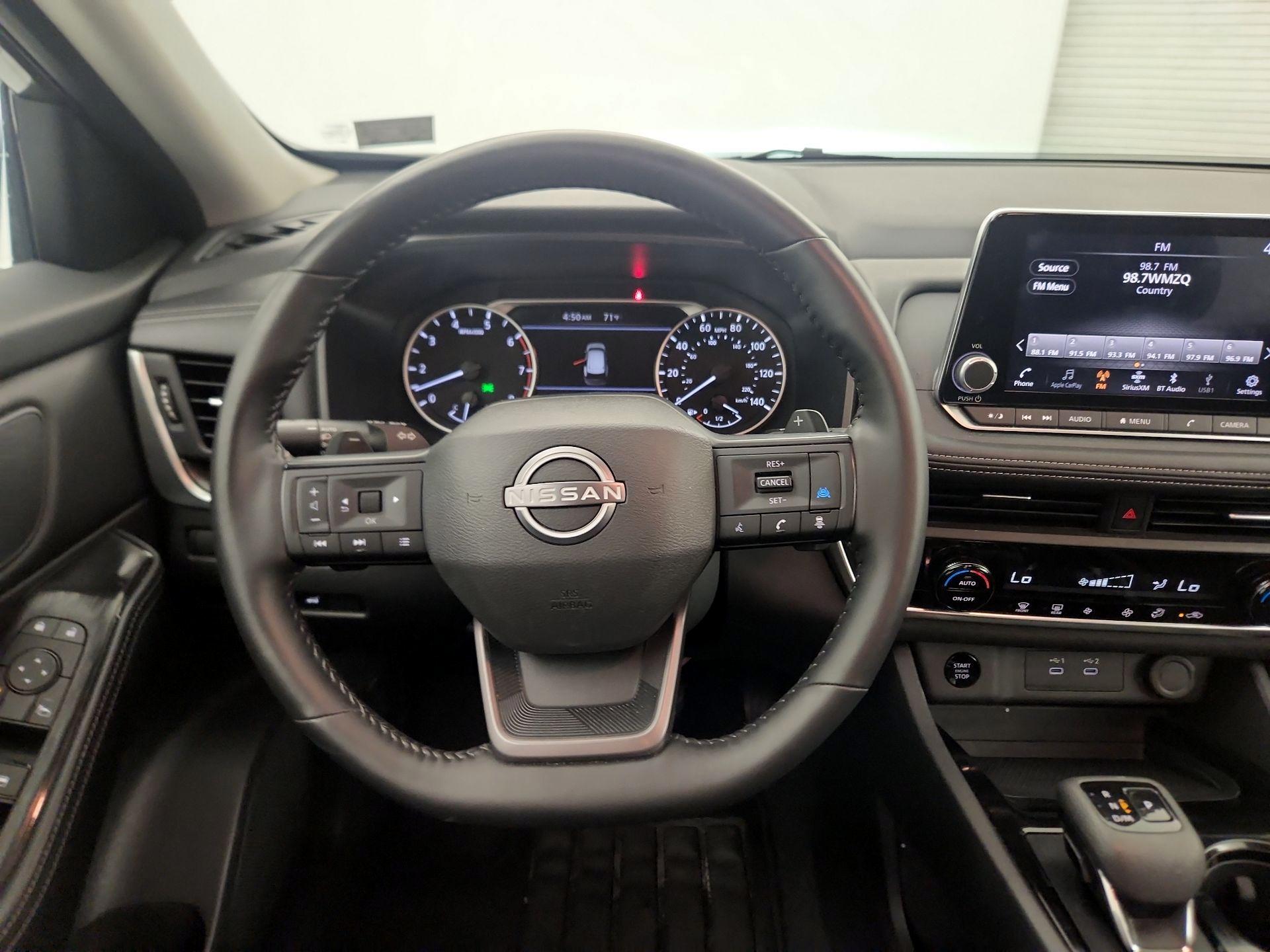 Thumbnail: 2025 Nissan Rogue - 10