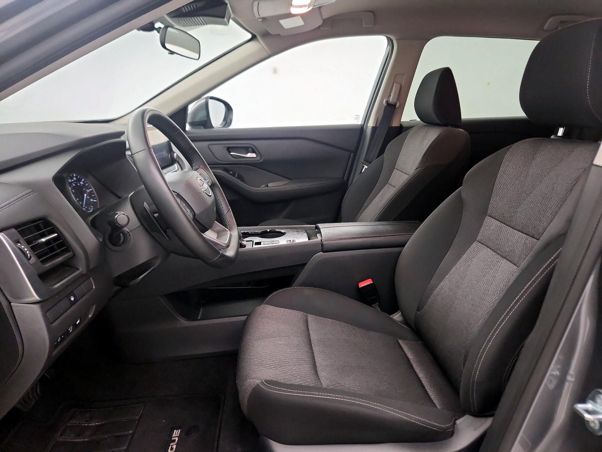 Thumbnail: 2025 Nissan Rogue - 11