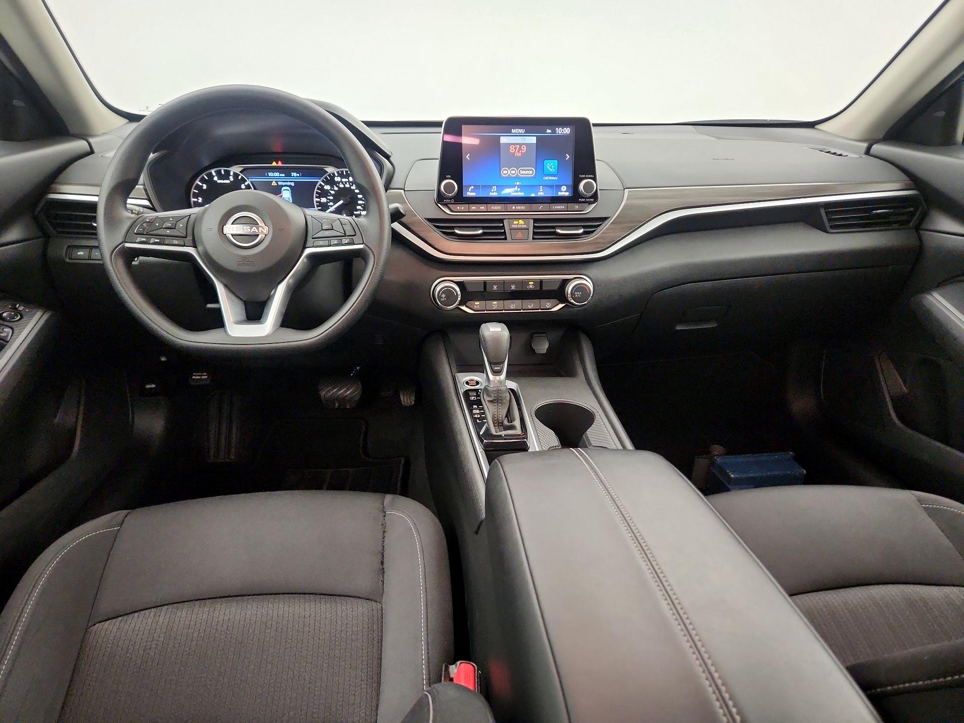 Thumbnail: 2025 Nissan Altima - 9