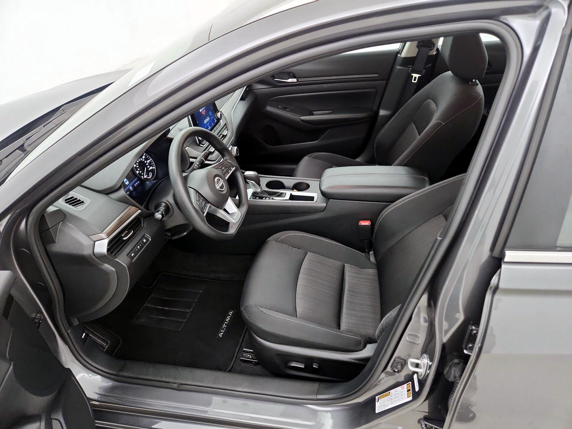 Thumbnail: 2025 Nissan Altima - 11