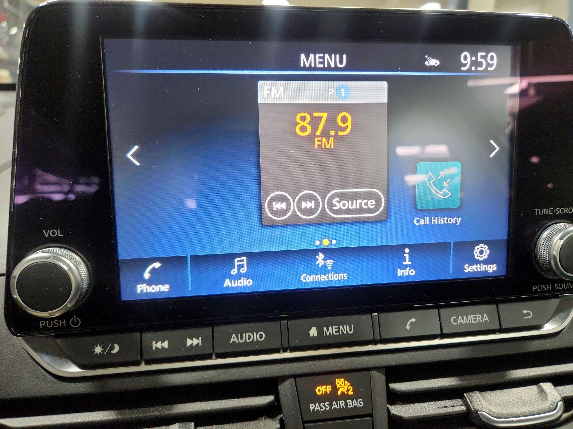 Thumbnail: 2025 Nissan Altima - 15