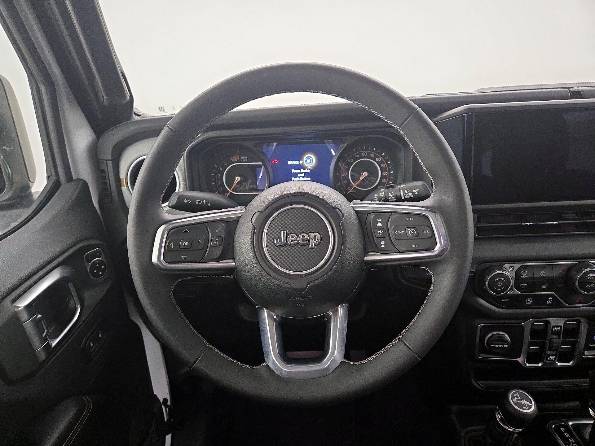 Thumbnail: 2025 Jeep Wrangler - 10