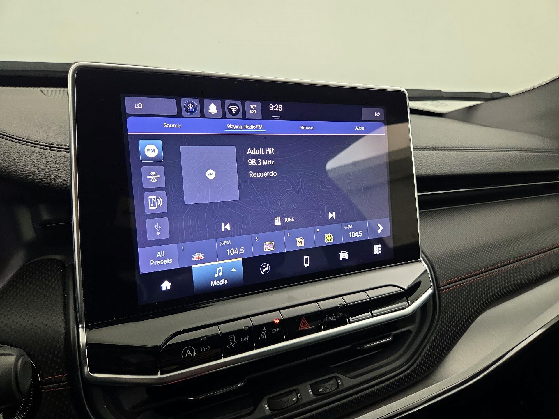 Thumbnail: 2025 Jeep Compass - 15