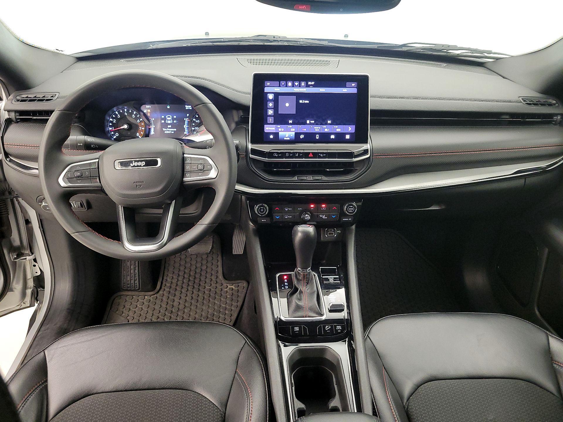 Thumbnail: 2025 Jeep Compass - 9