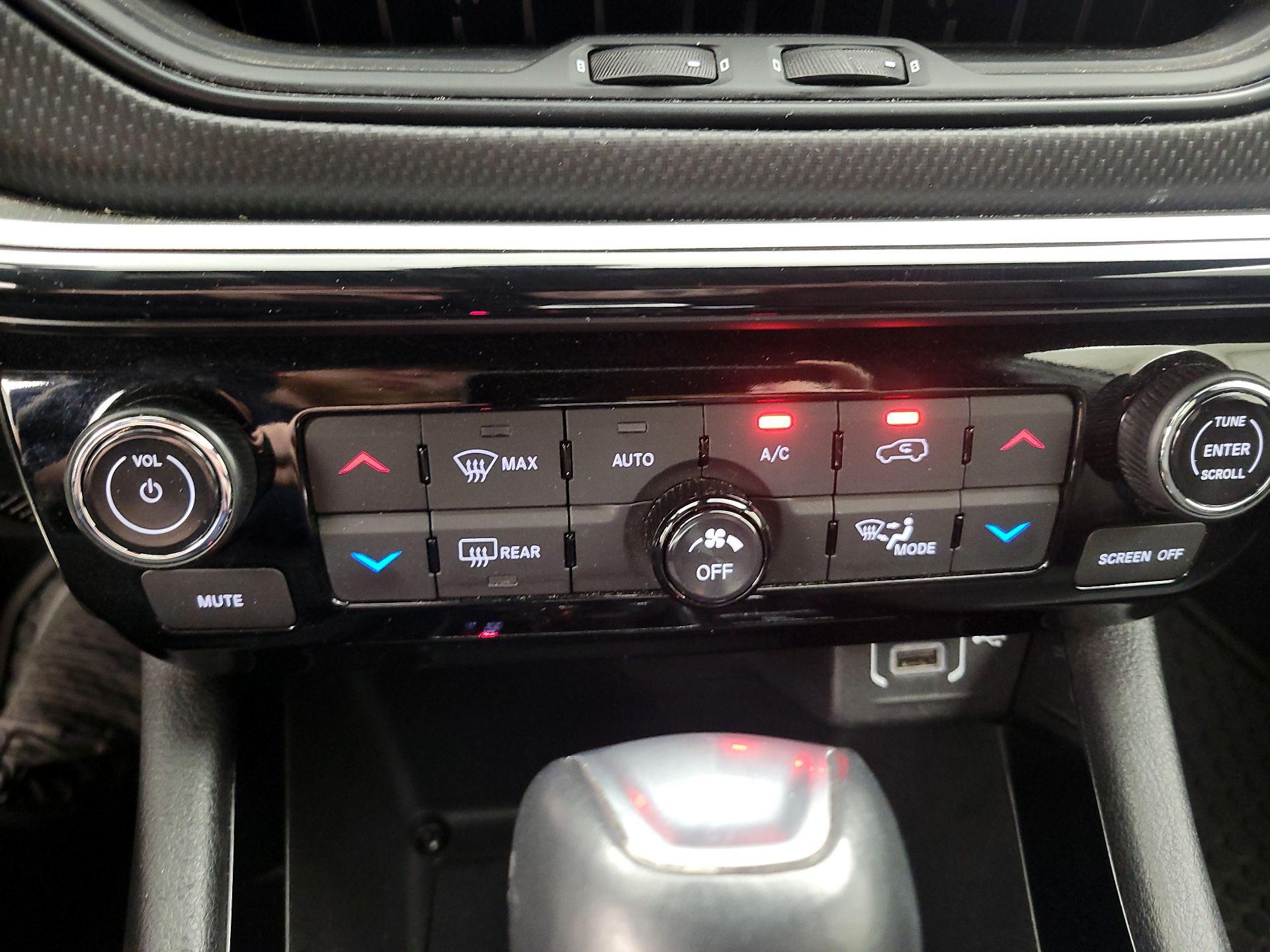 Thumbnail: 2025 Jeep Compass - 16