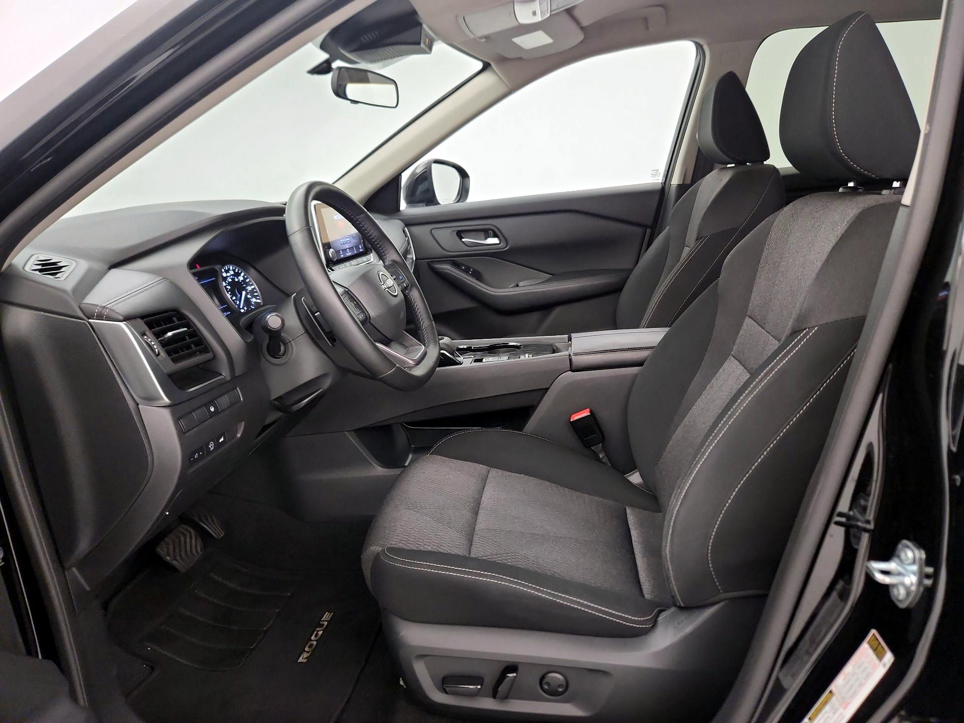 Thumbnail: 2025 Nissan Rogue - 11