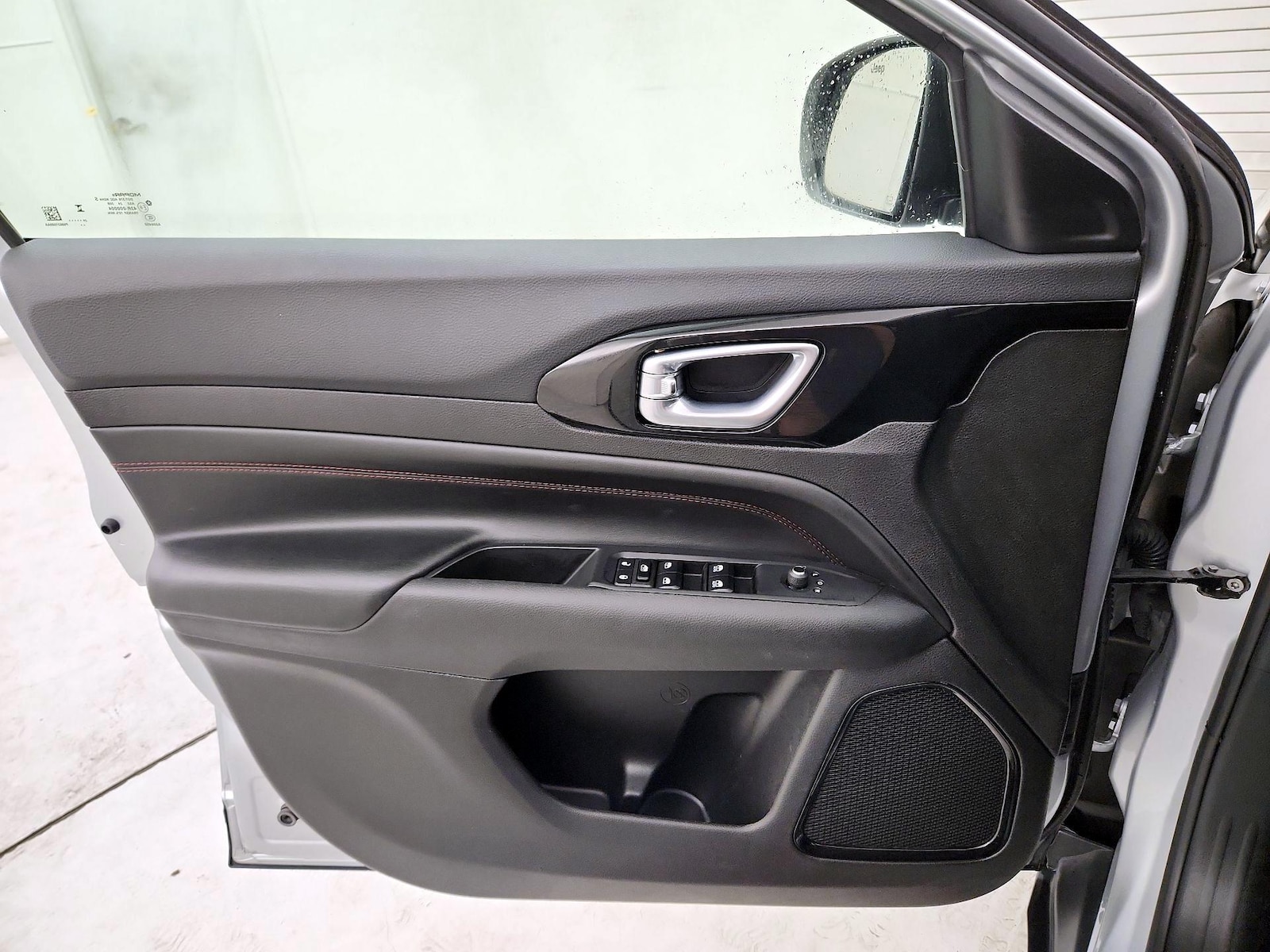 2025 Jeep Compass Trailhawk - Photo 13