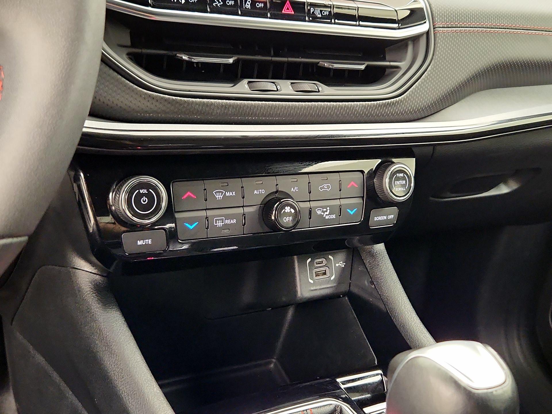 Thumbnail: 2025 Jeep Compass - 16