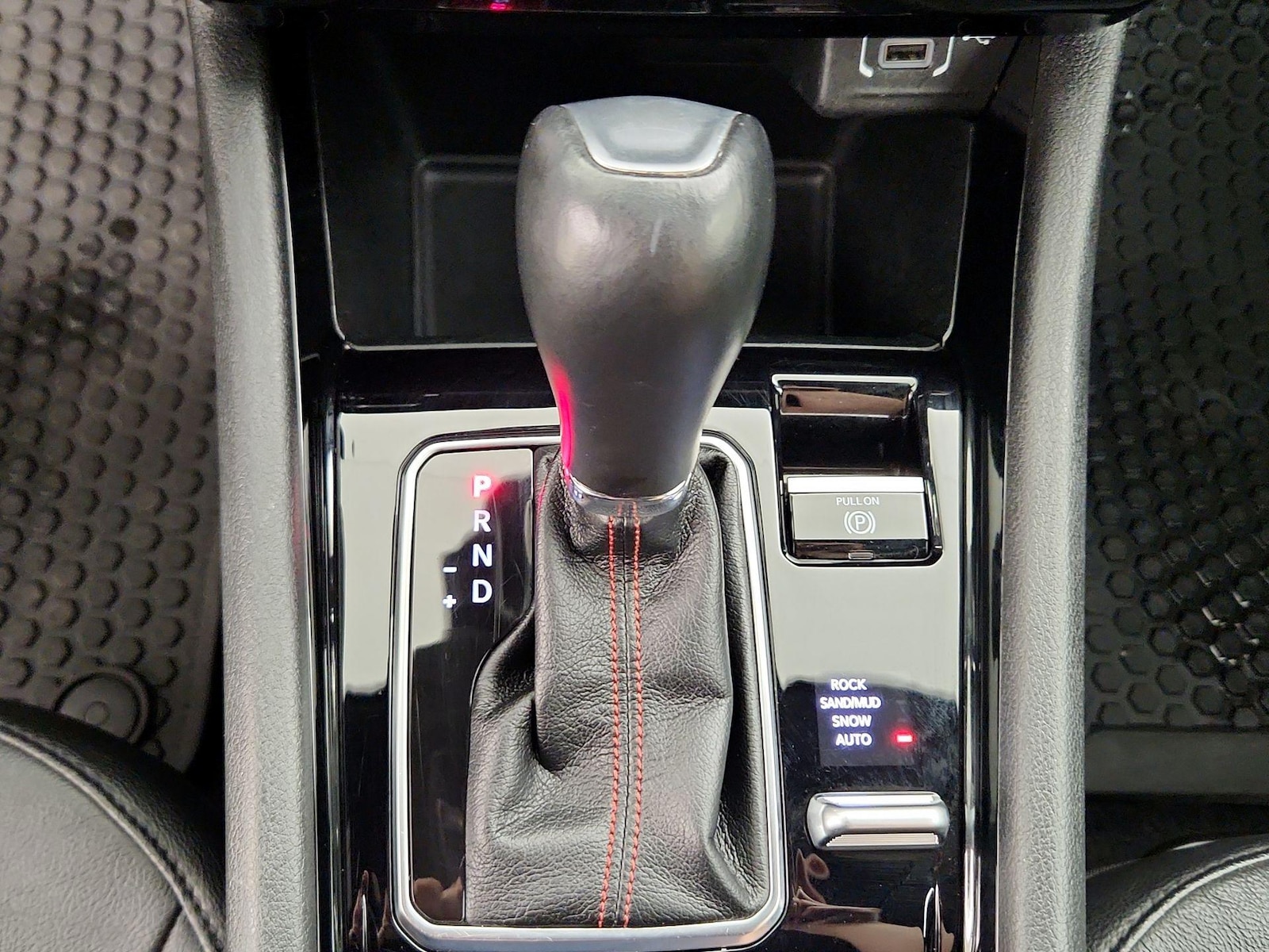 2025 Jeep Compass Trailhawk - Photo 18