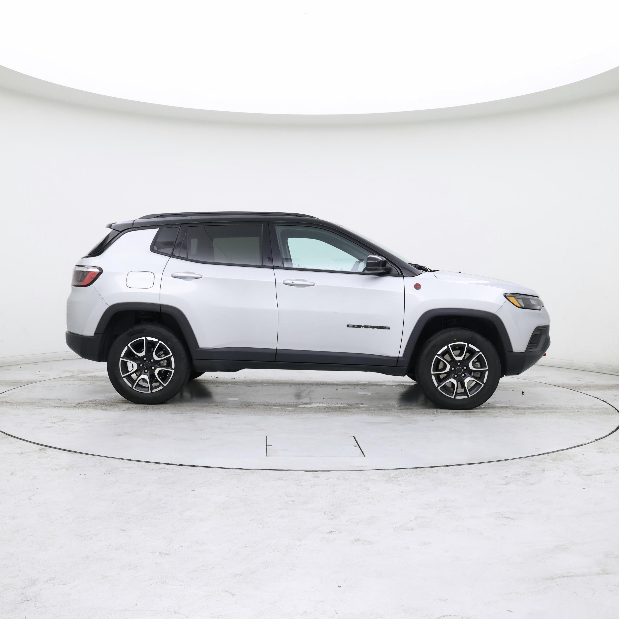 Thumbnail: 2025 Jeep Compass - 7