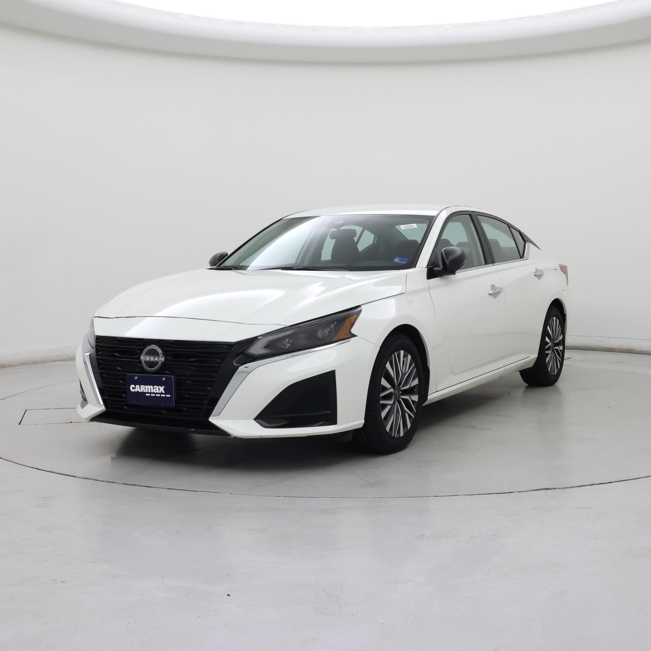 Thumbnail: 2025 Nissan Altima - 4