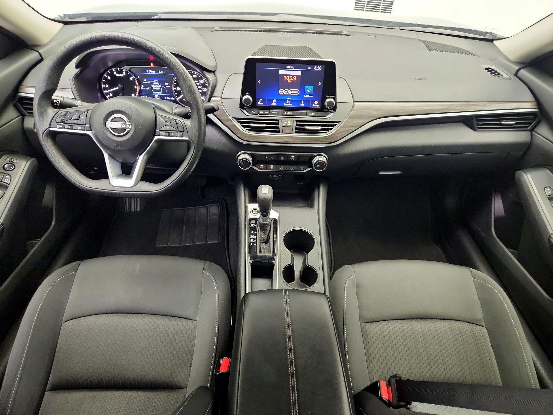 Thumbnail: 2025 Nissan Altima - 9