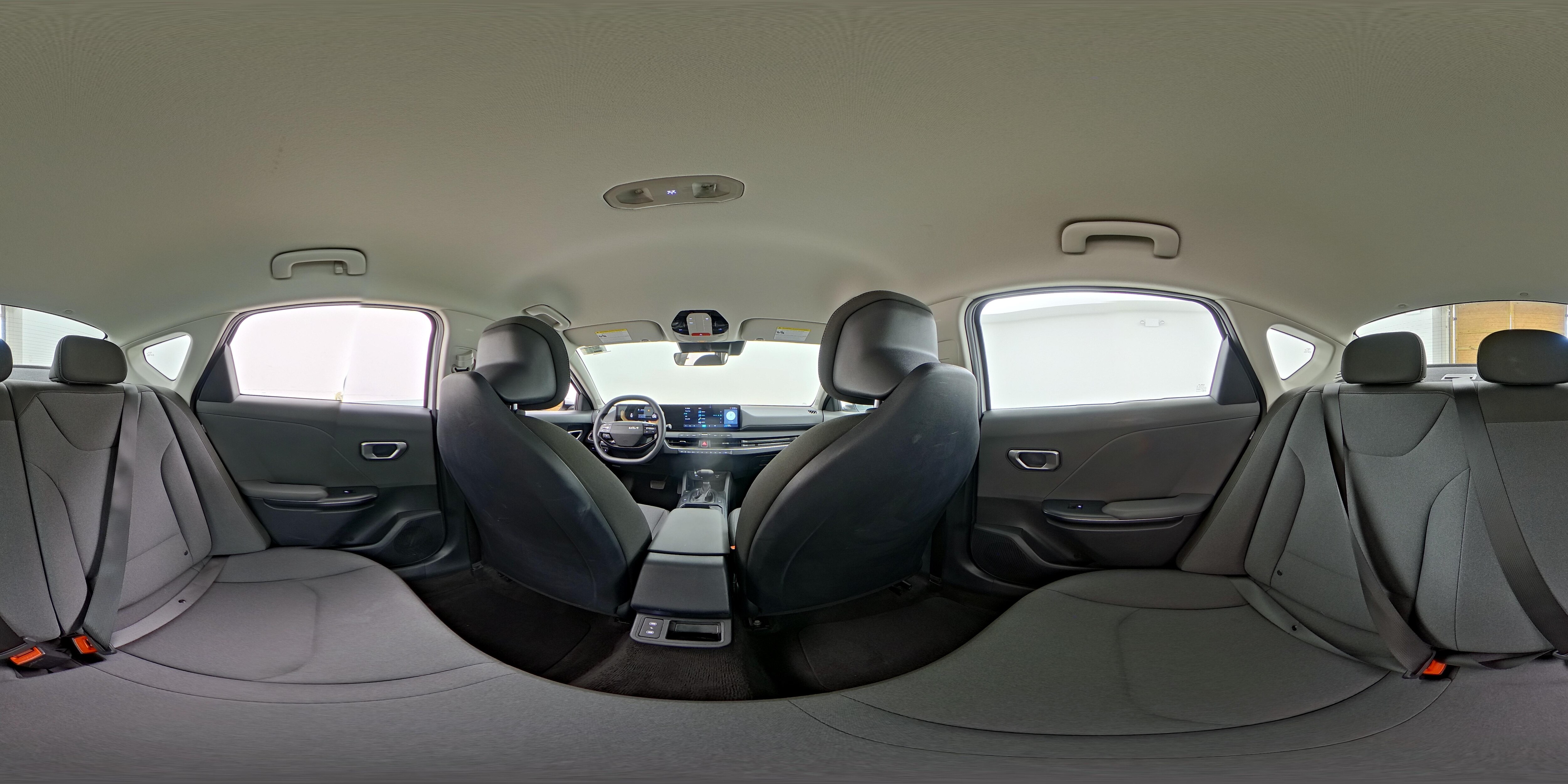2025 Kia K4 25