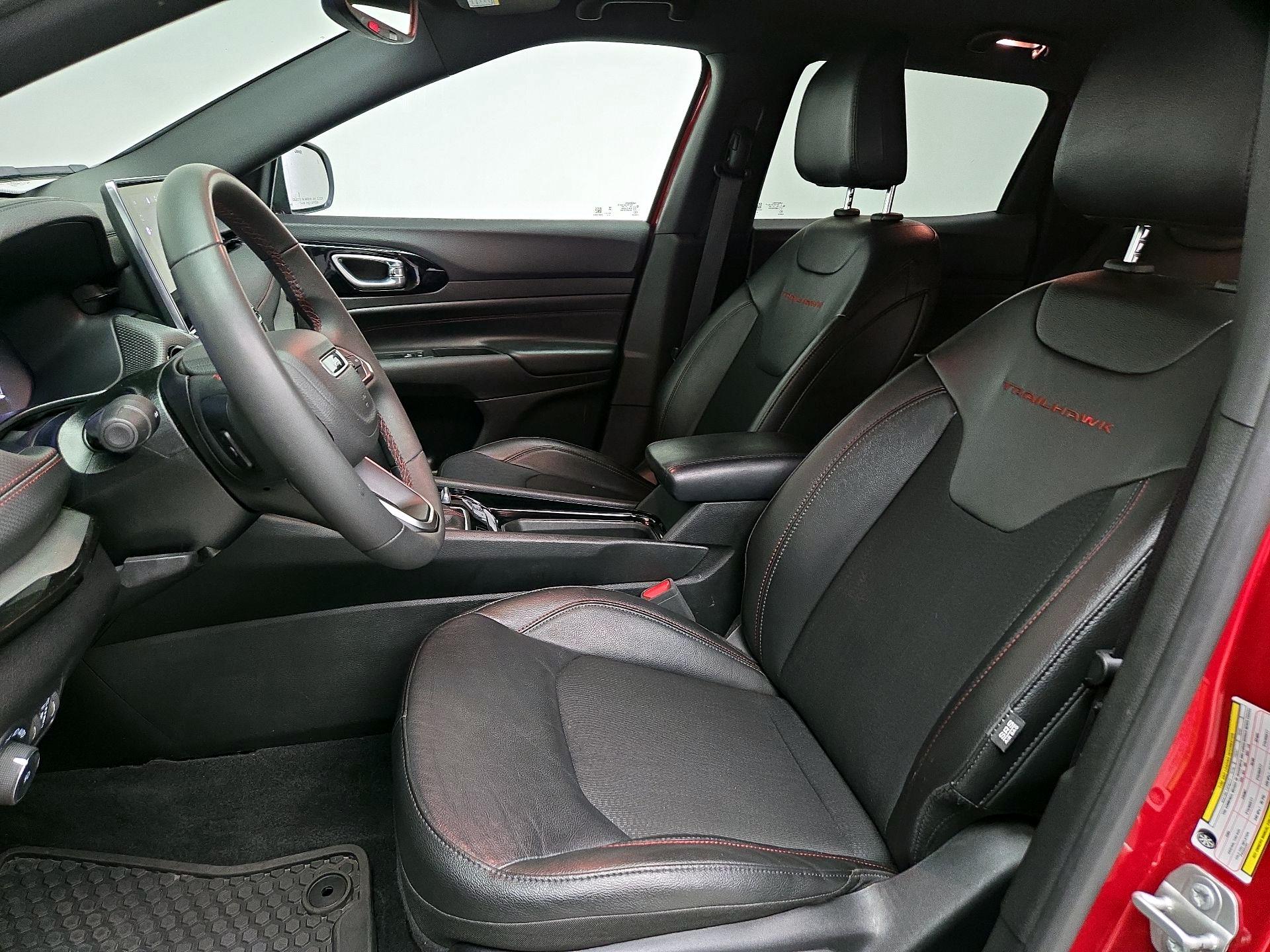 Thumbnail: 2025 Jeep Compass - 11