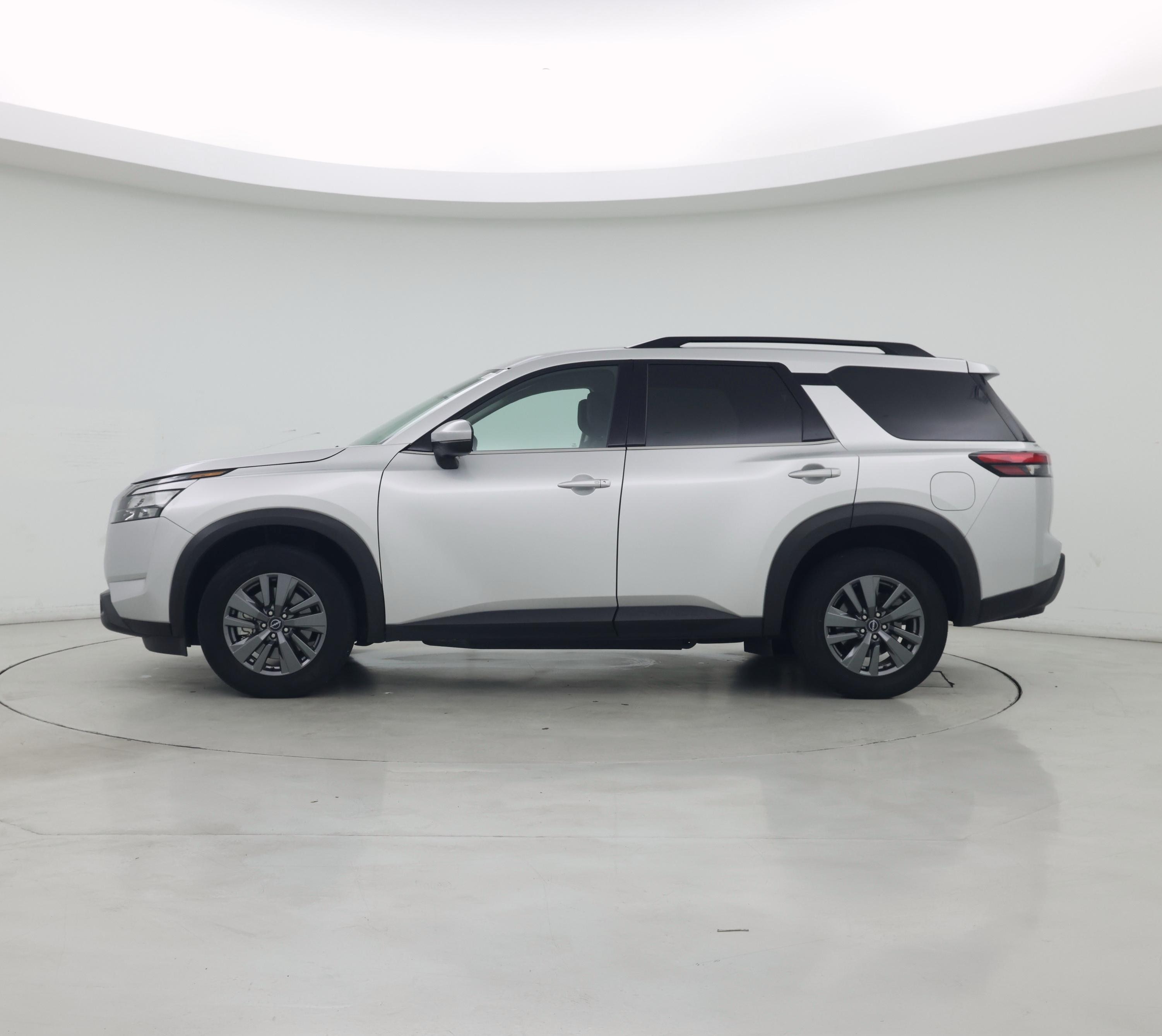 Thumbnail: 2025 Nissan Pathfinder - 3