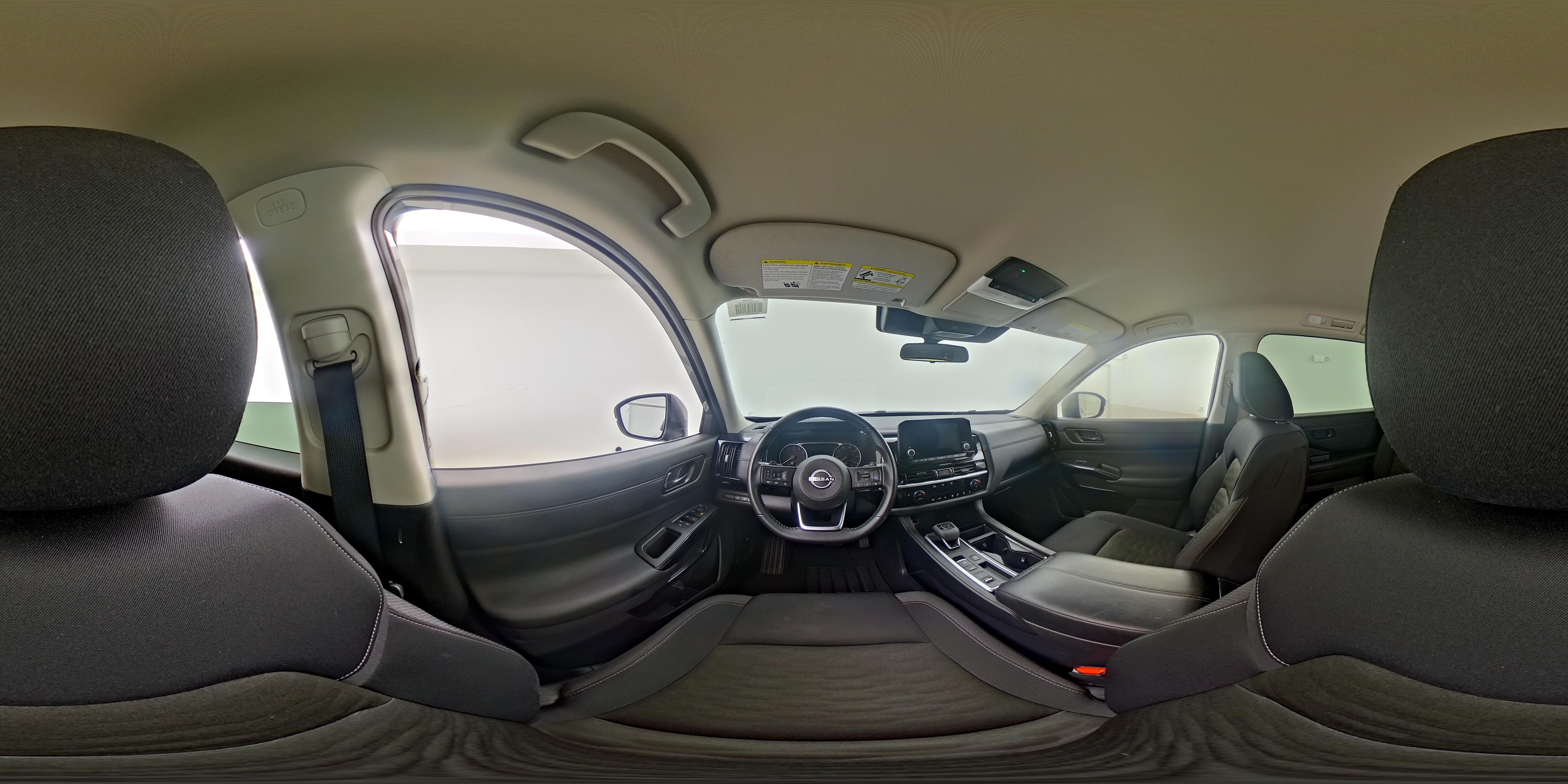 2025 Nissan Pathfinder SV - Photo 28