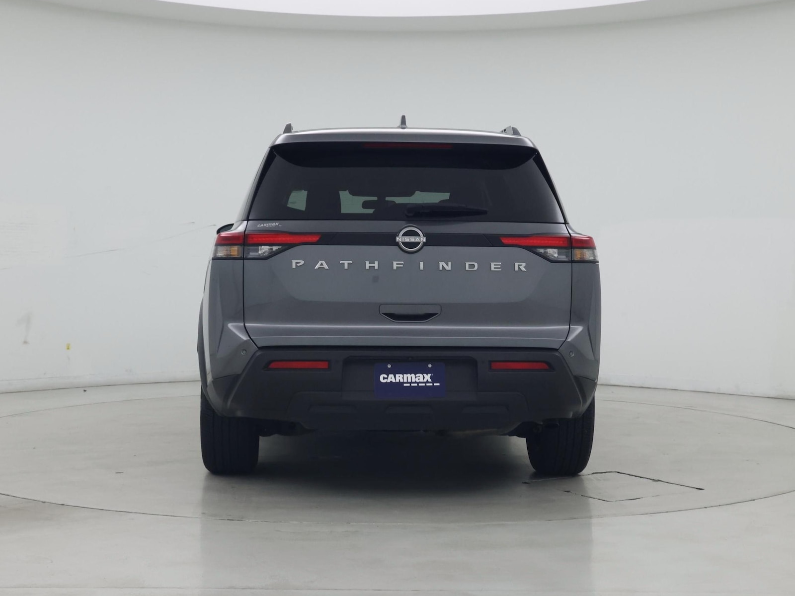 2025 Nissan Pathfinder SV - Photo 7