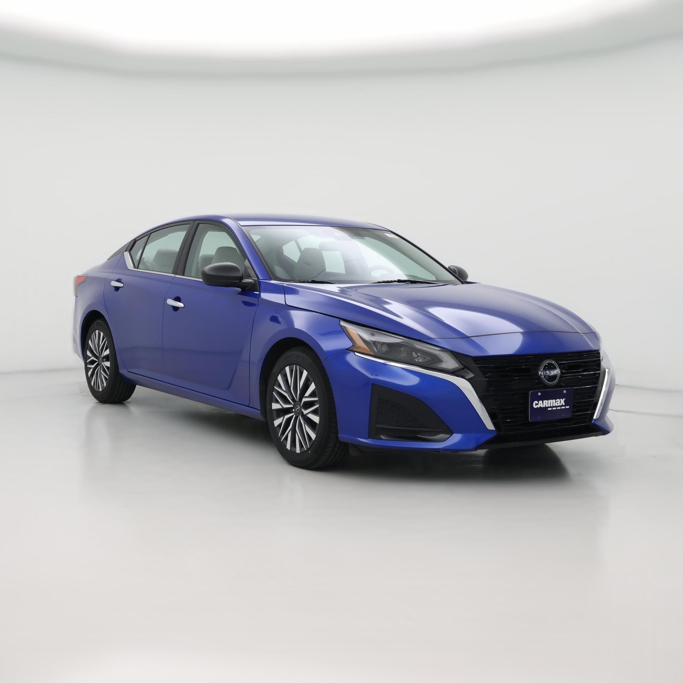 Thumbnail: 2025 Nissan Altima - 1