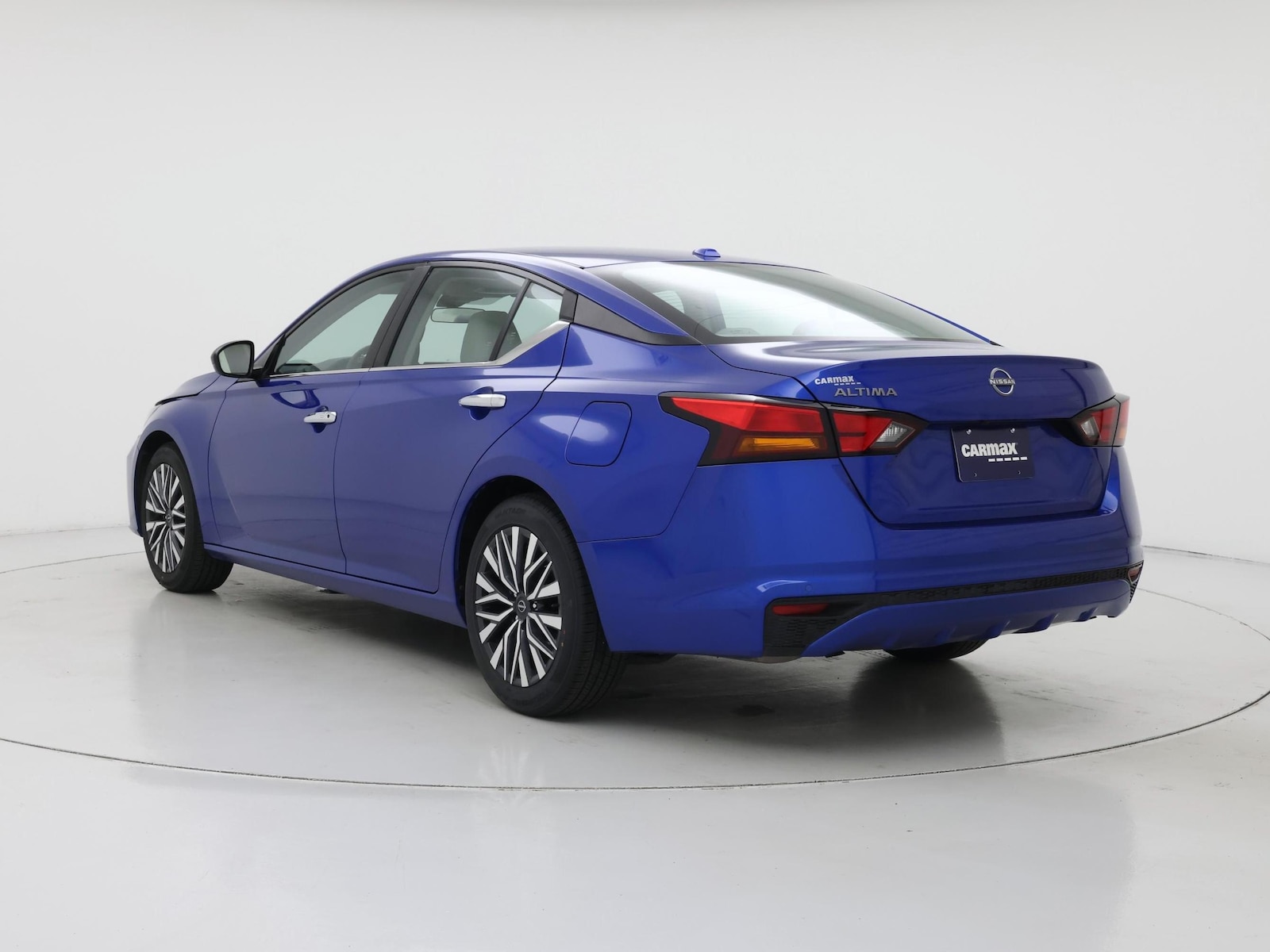 2025 Nissan Altima SV - Photo 3