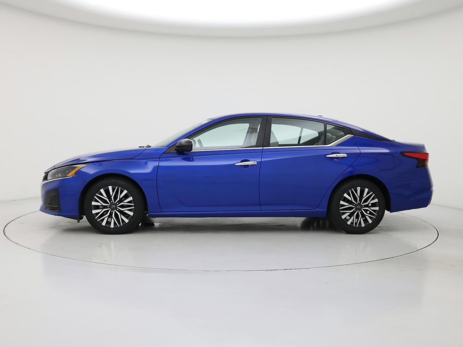 2025 Nissan Altima SV - Photo 4