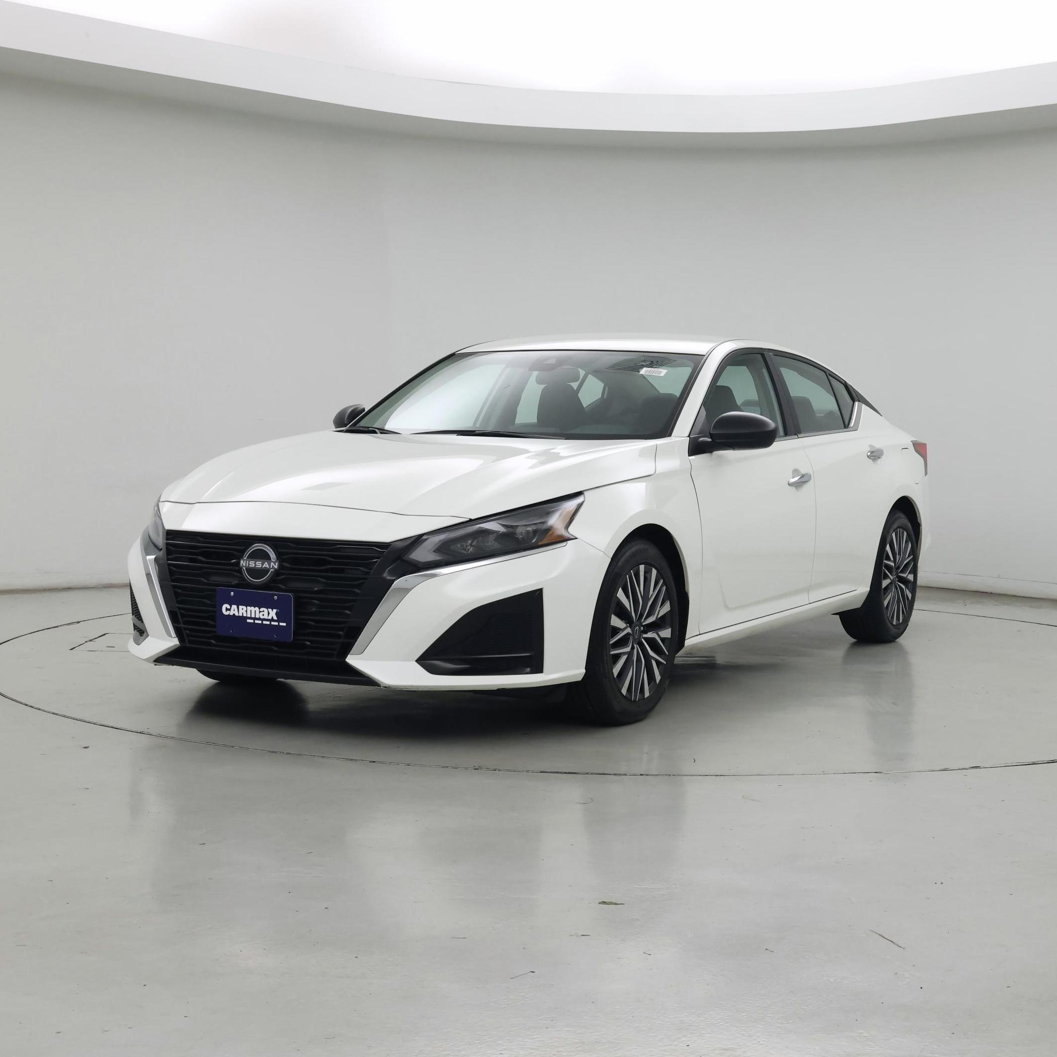 Thumbnail: 2025 Nissan Altima - 4