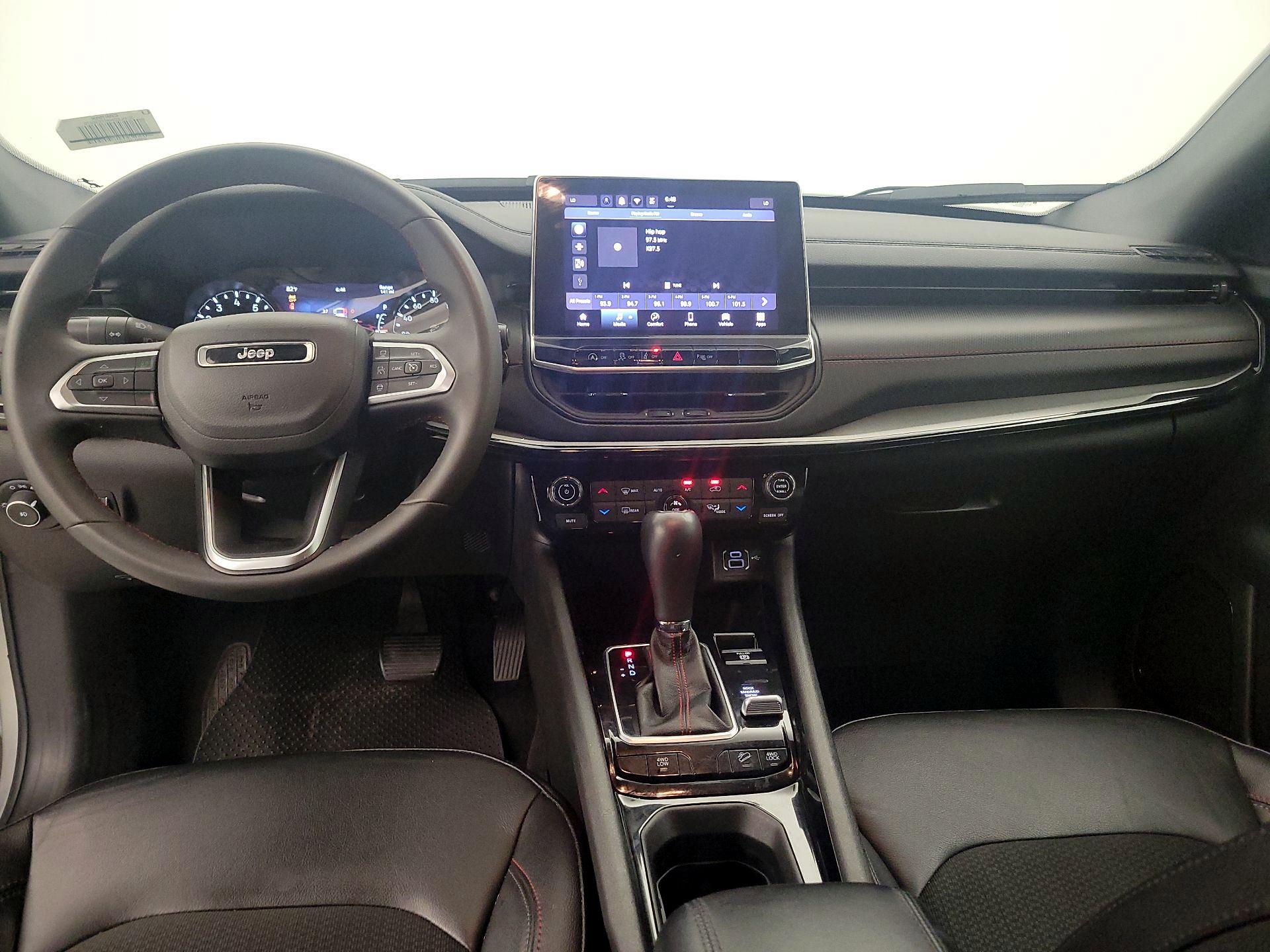 Thumbnail: 2025 Jeep Compass - 8