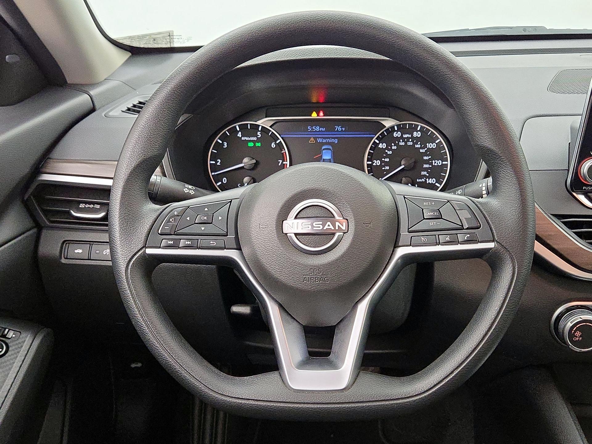 Thumbnail: 2025 Nissan Altima - 10