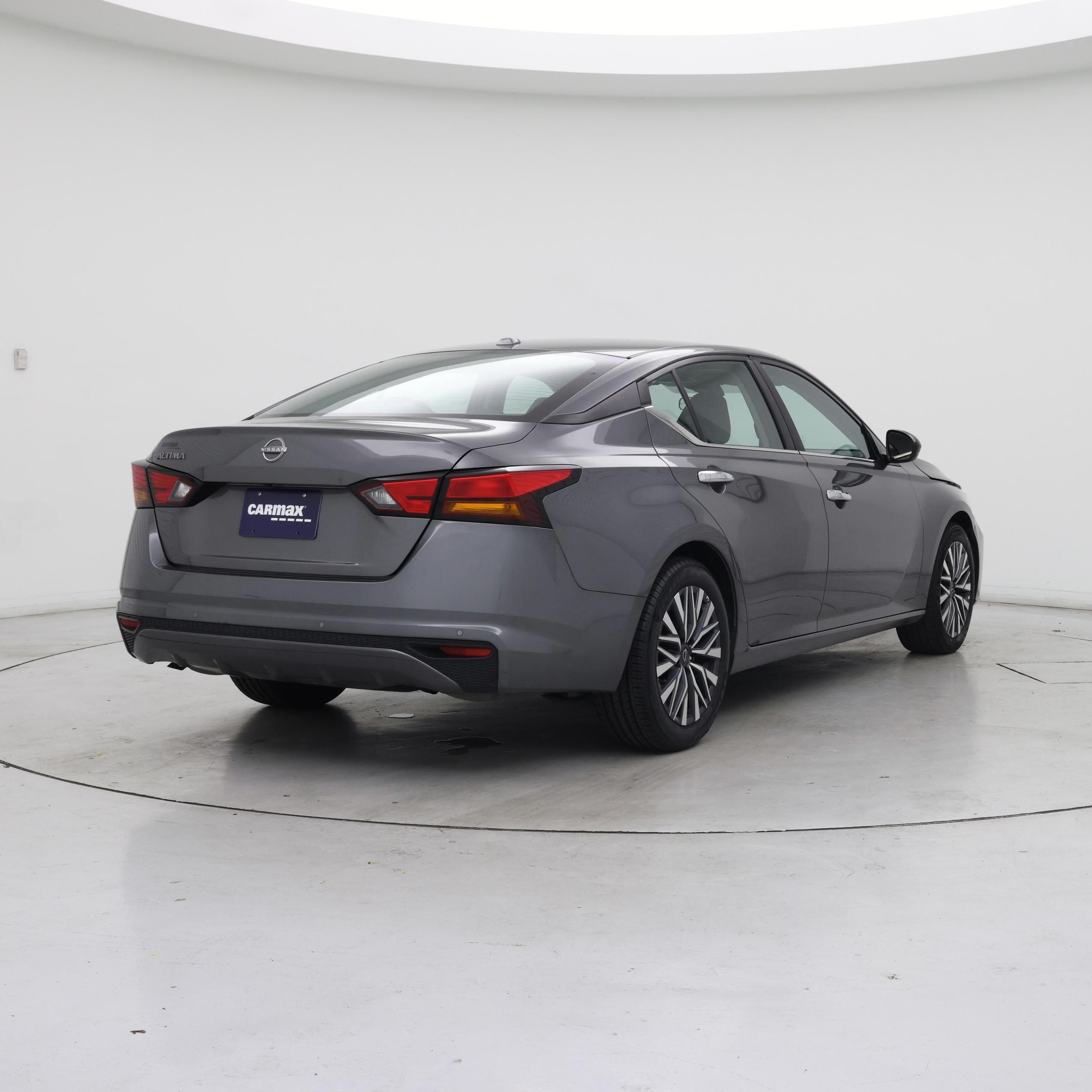 Thumbnail: 2025 Nissan Altima - 8