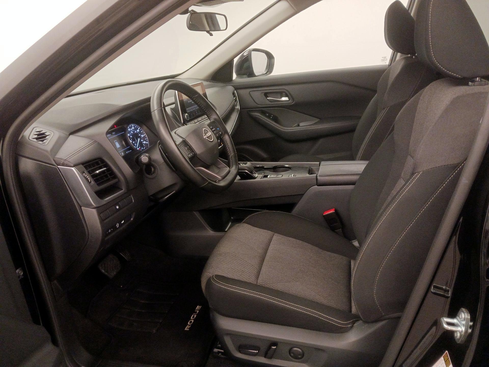 Thumbnail: 2025 Nissan Rogue - 11