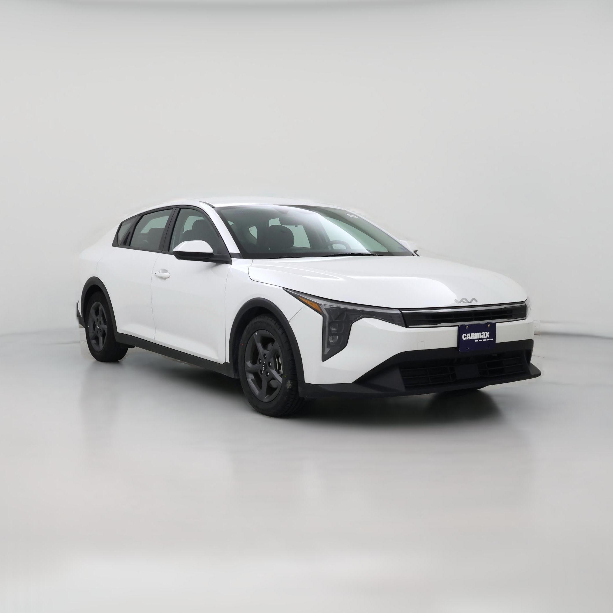 Thumbnail: 2025 Kia K4 - 1