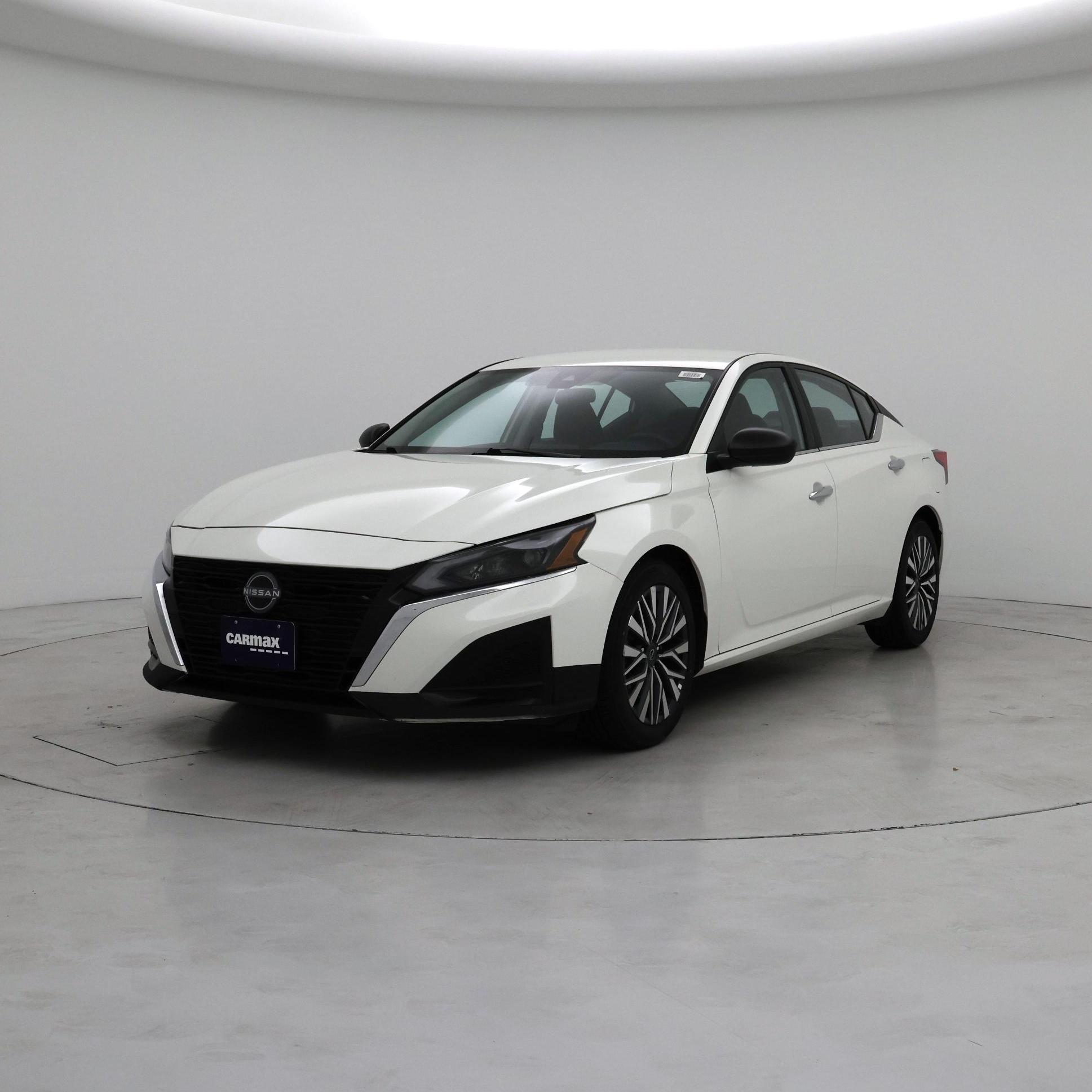 Thumbnail: 2025 Nissan Altima - 4