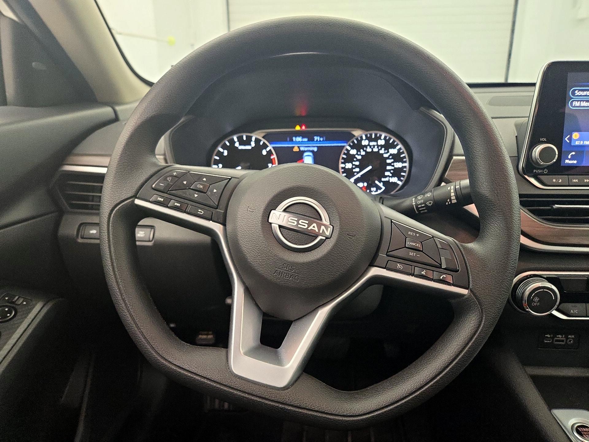 Thumbnail: 2025 Nissan Altima - 10
