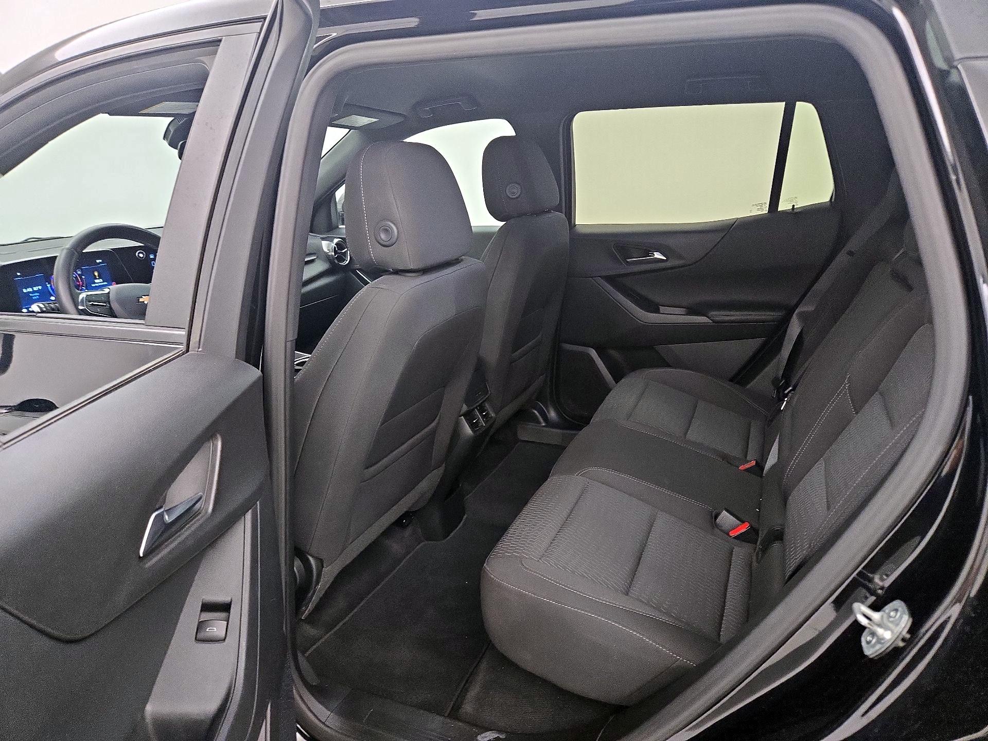 Thumbnail: 2025 Chevrolet Equinox - 19