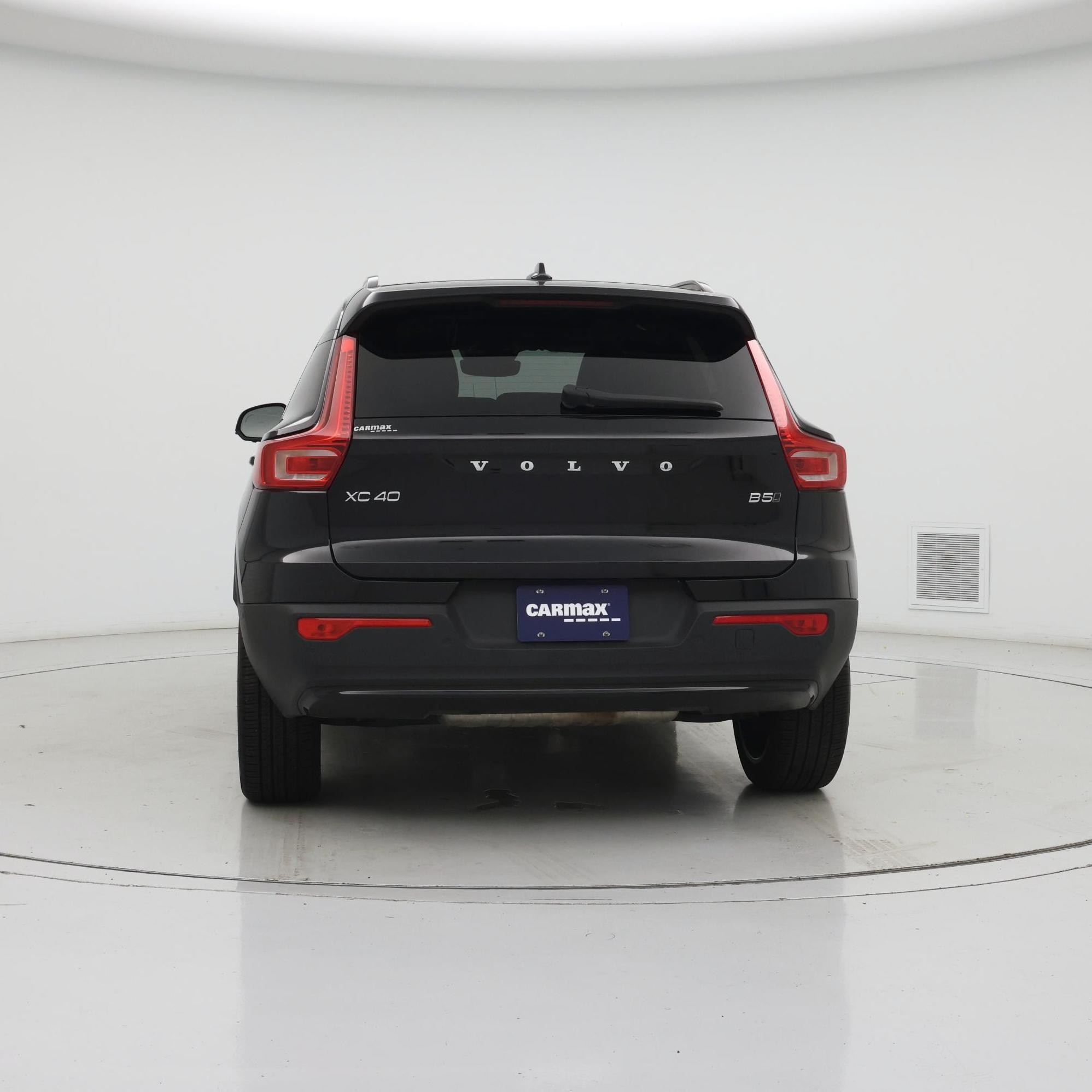 Thumbnail: 2025 Volvo XC40 - 6