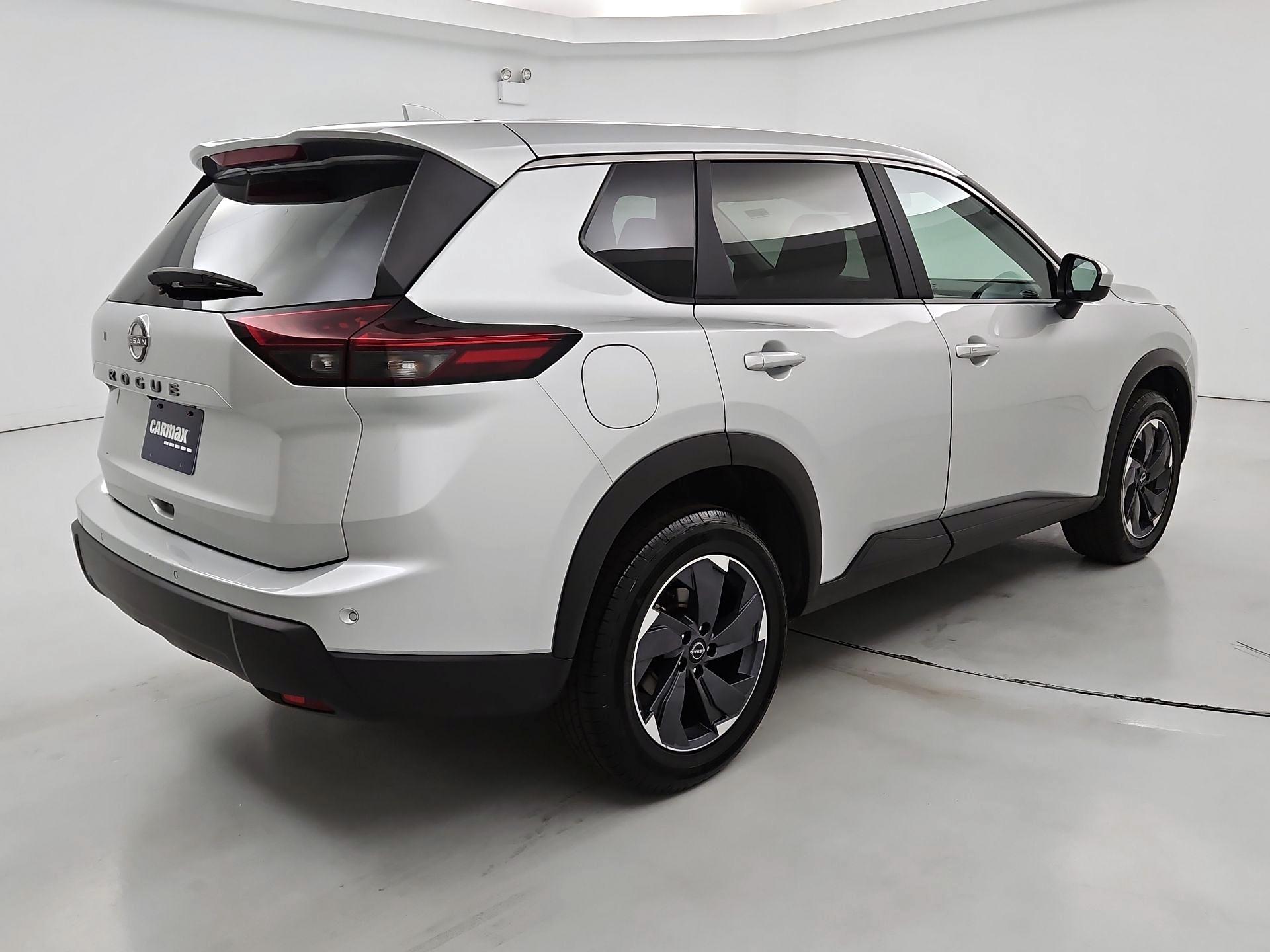 Thumbnail: 2025 Nissan Rogue - 5