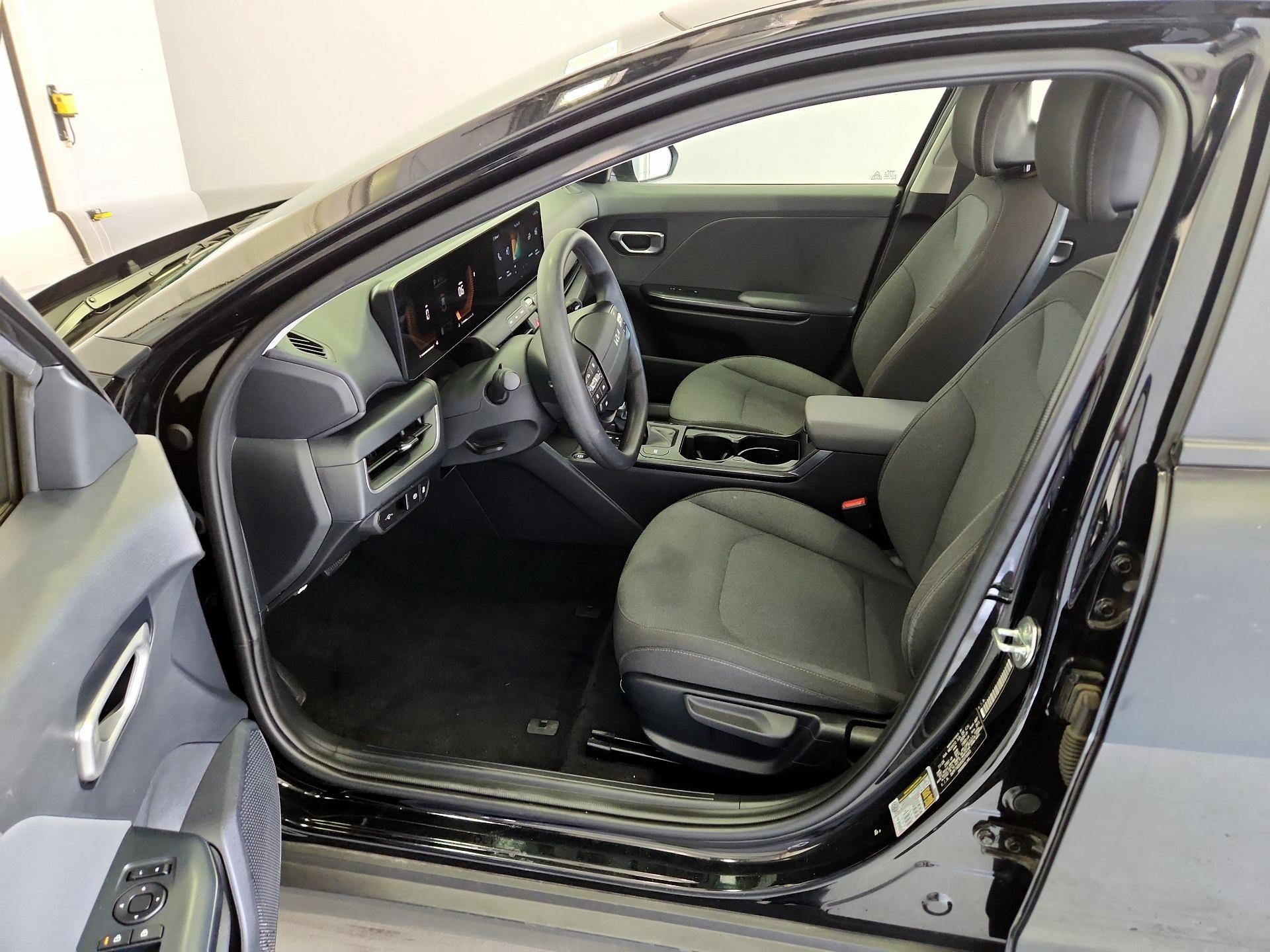 Thumbnail: 2025 Kia K4 - 11