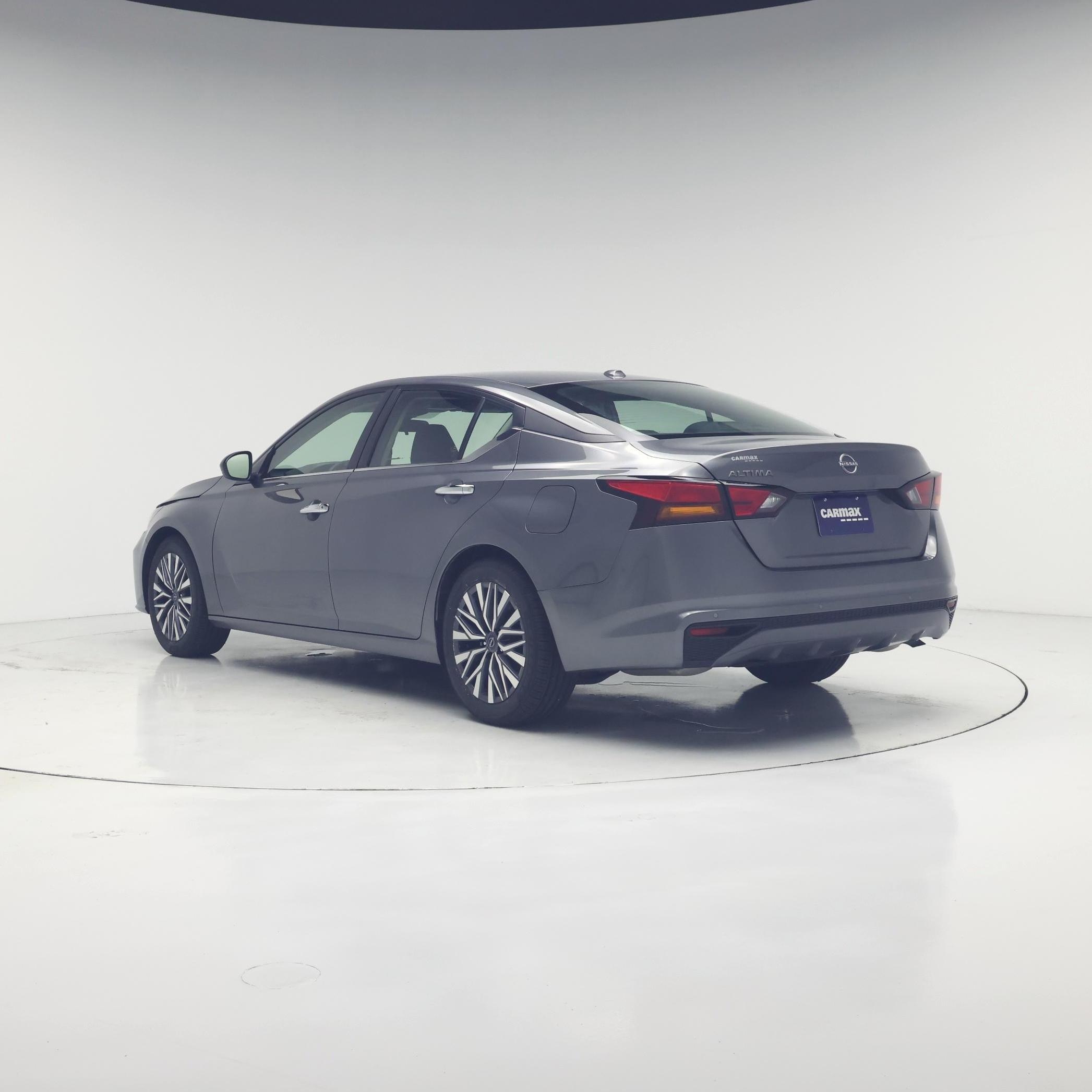 Thumbnail: 2025 Nissan Altima - 2