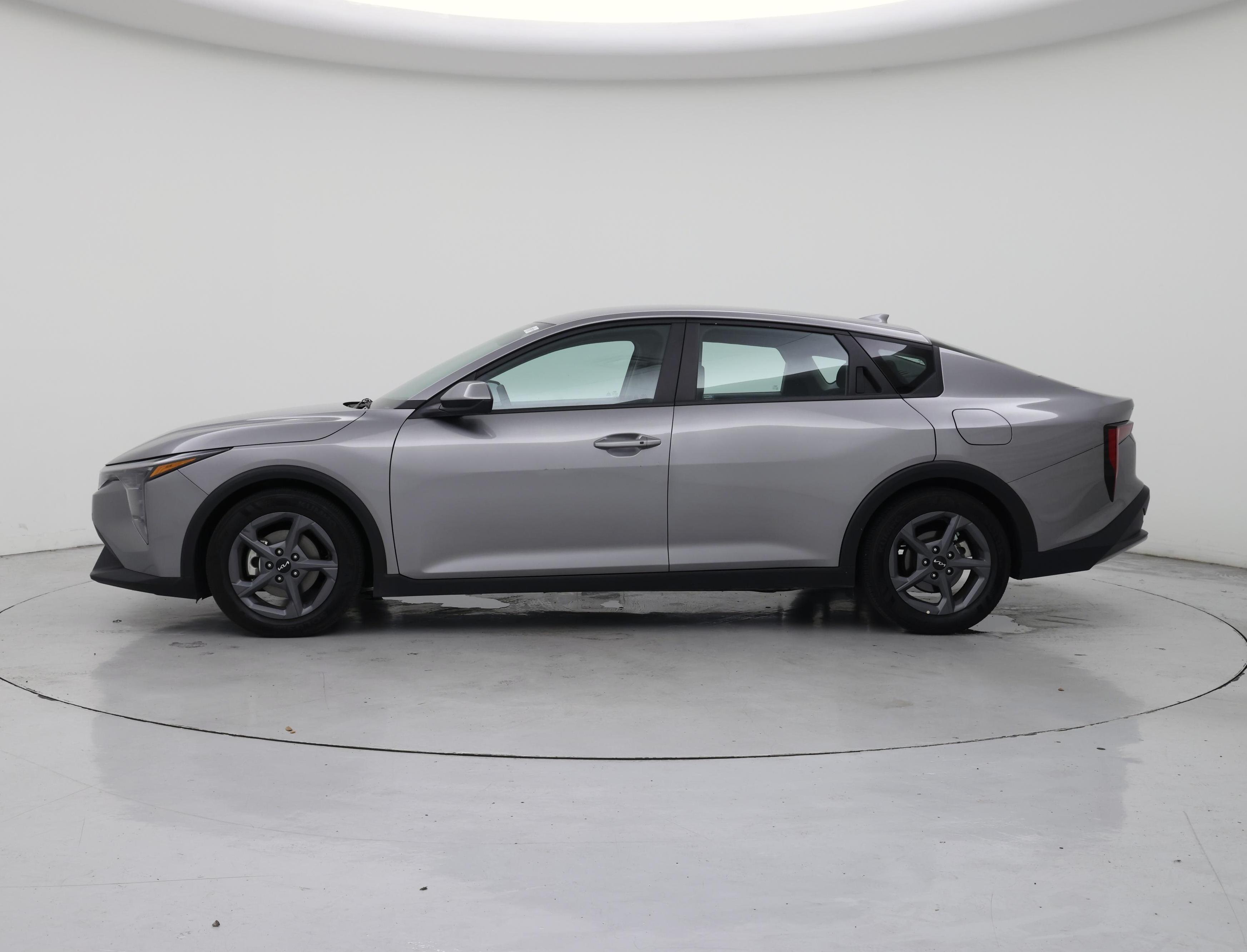 Thumbnail: 2025 Kia K4 - 3