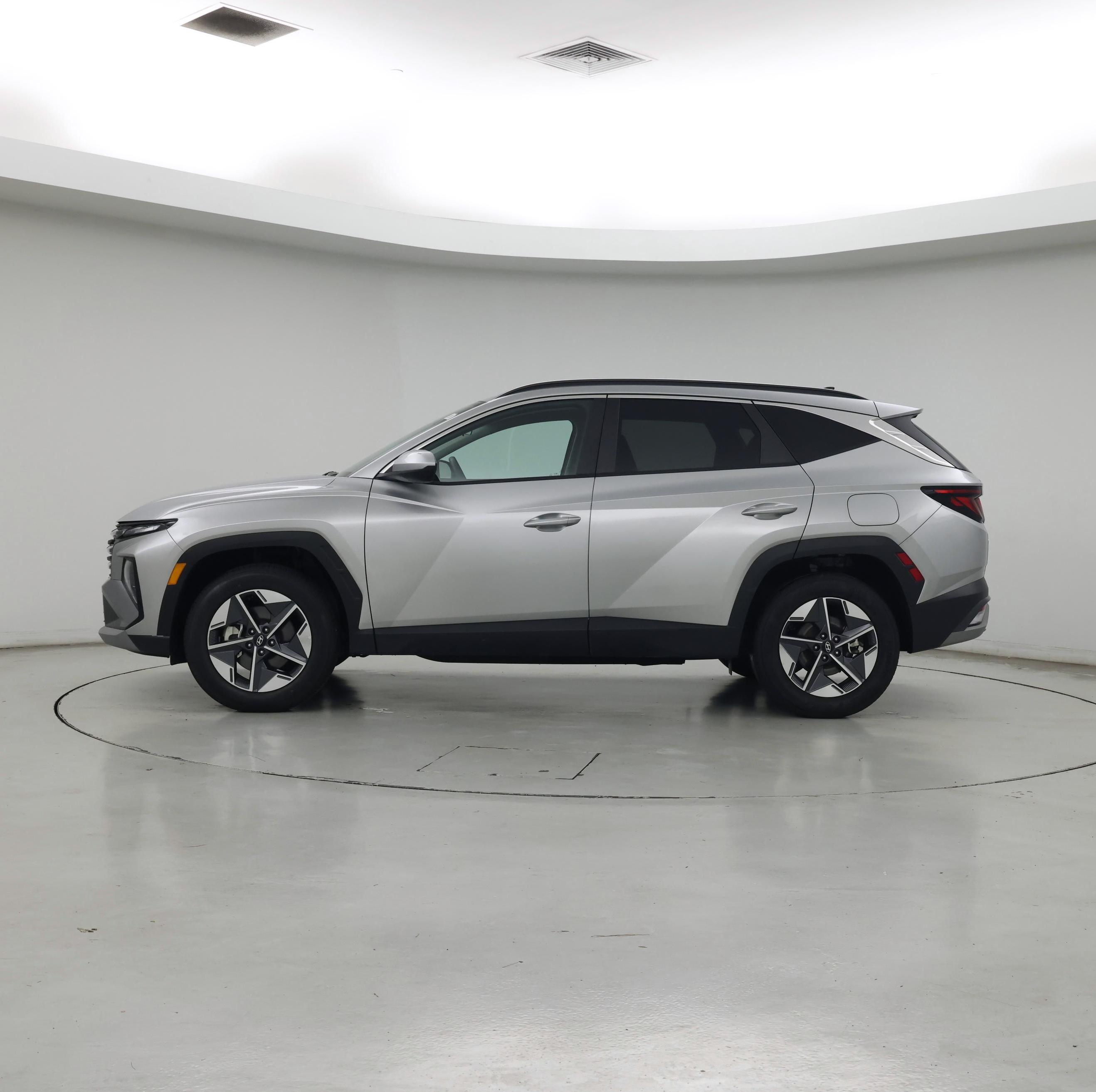 Thumbnail: 2025 Hyundai Tucson - 3