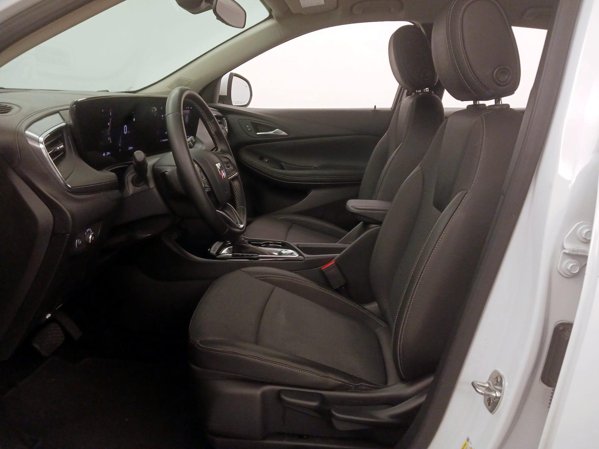 Thumbnail: 2025 Buick Encore GX - 11