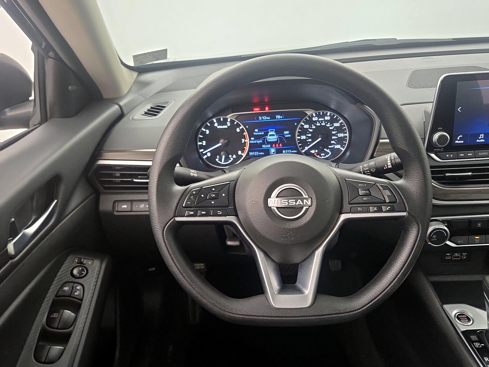 Thumbnail: 2025 Nissan Altima - 10
