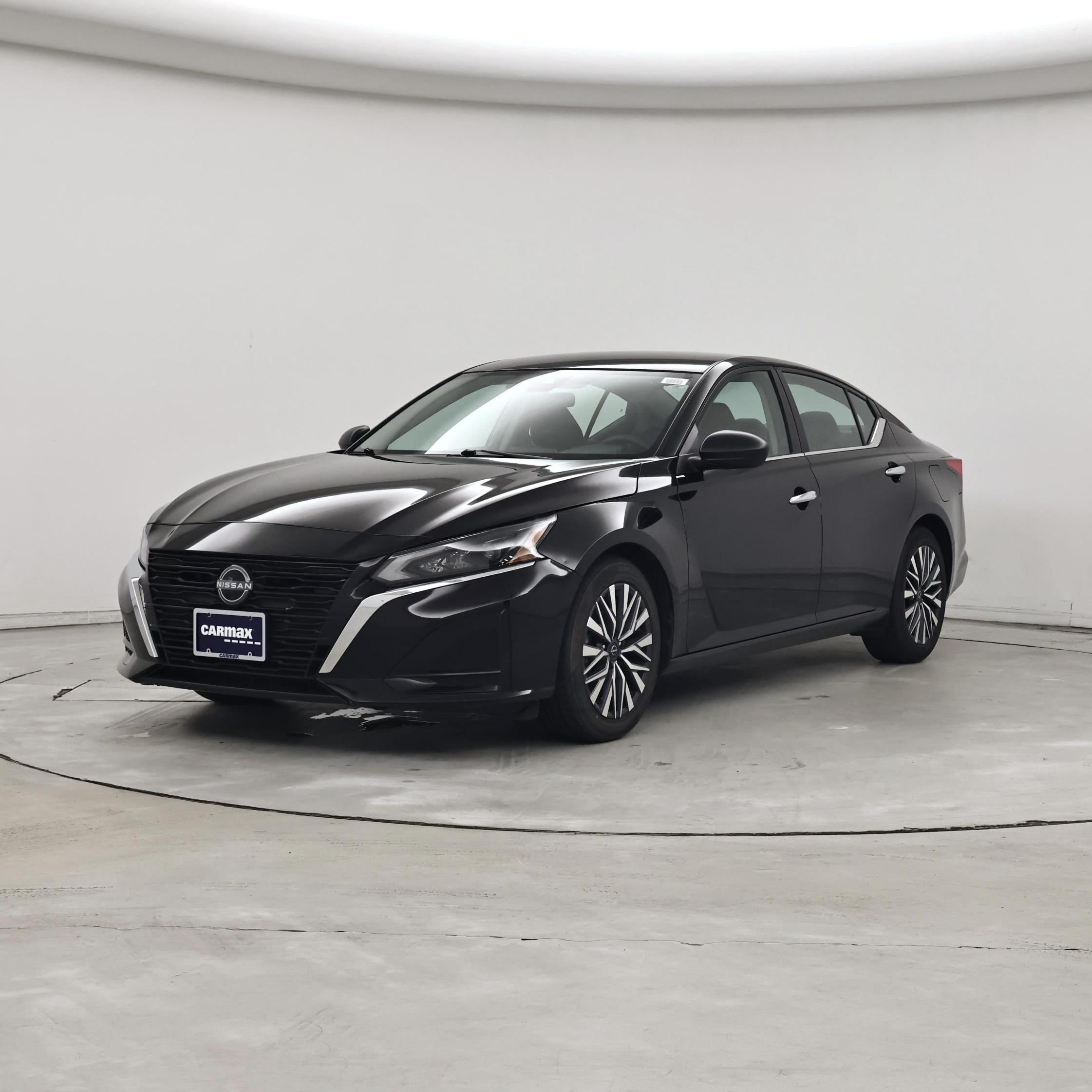 Thumbnail: 2025 Nissan Altima - 4