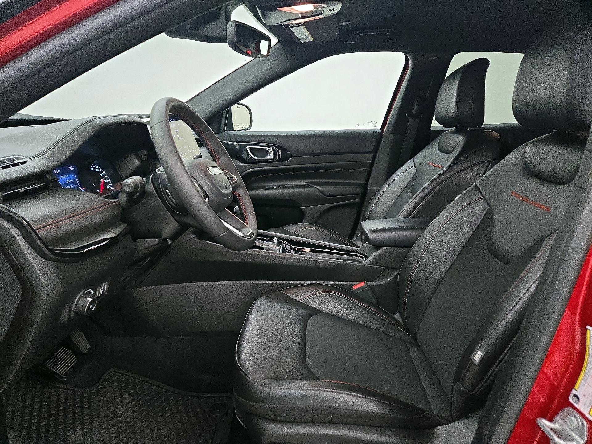 Thumbnail: 2025 Jeep Compass - 11