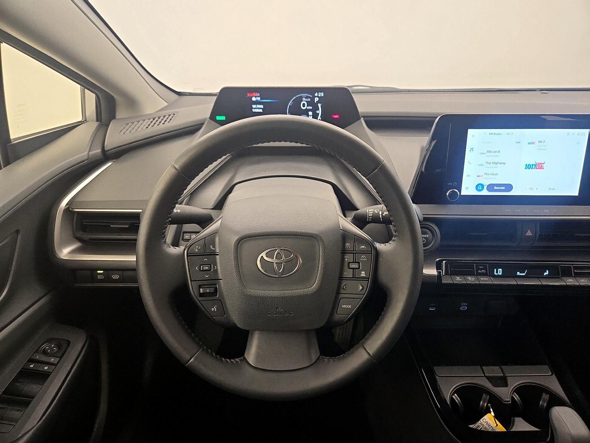 Thumbnail: 2025 Toyota Prius - 10