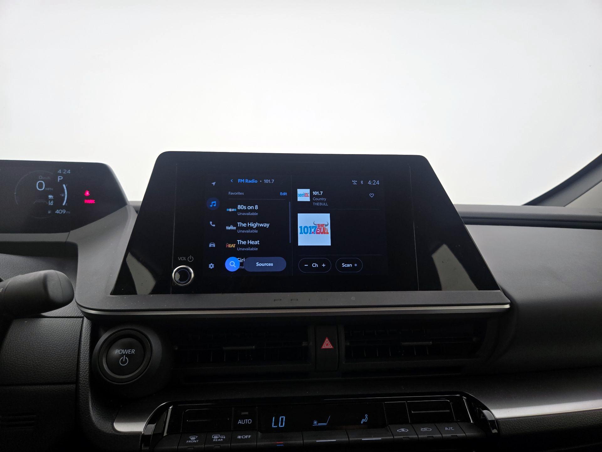 Thumbnail: 2025 Toyota Prius - 15