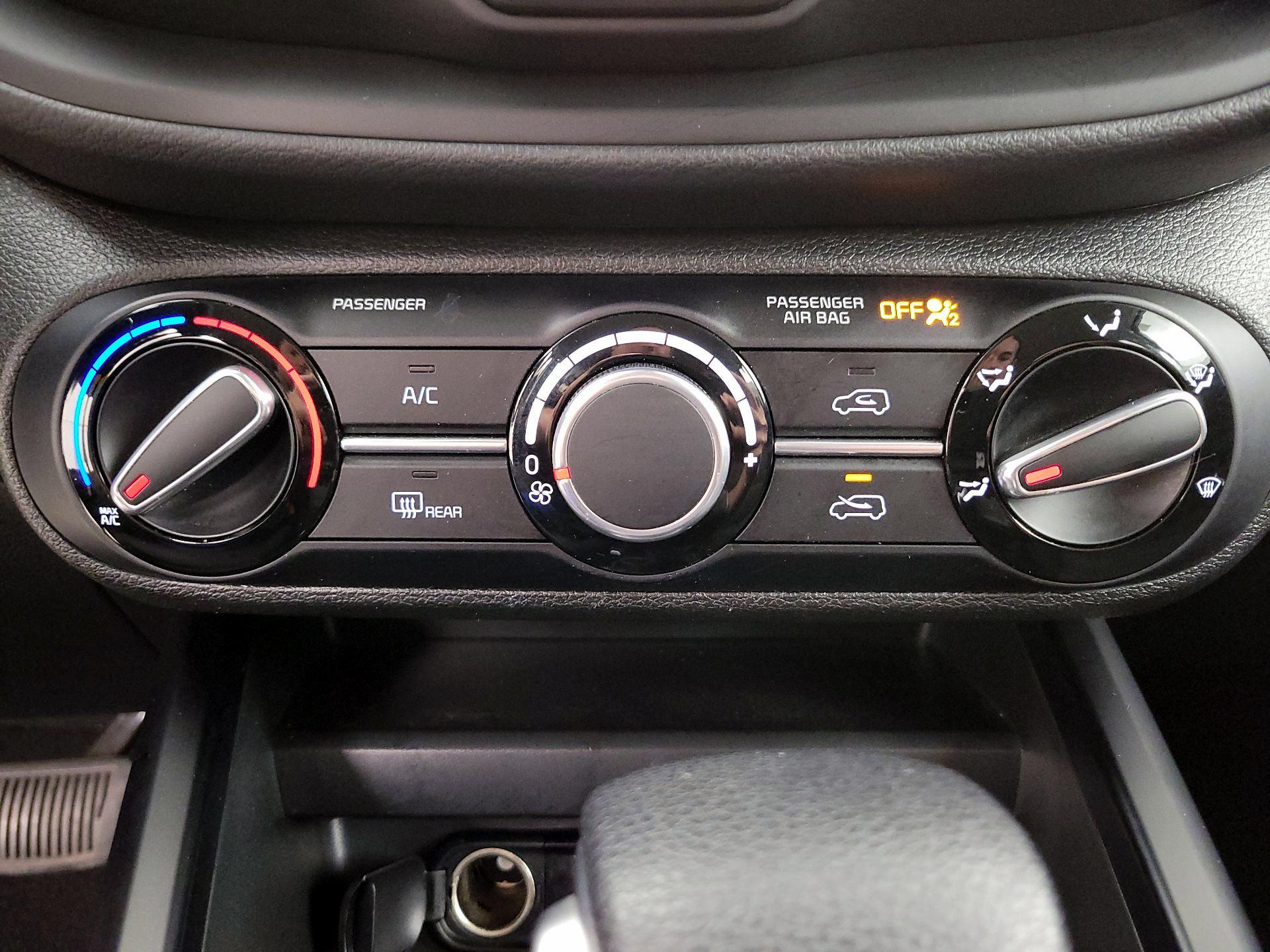 Thumbnail: 2025 Kia Soul - 16