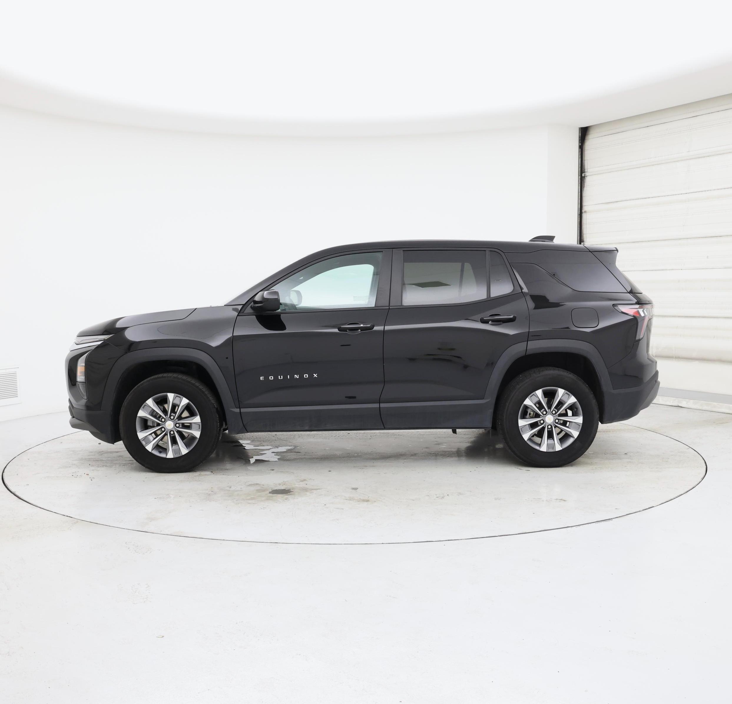 Thumbnail: 2025 Chevrolet Equinox - 3