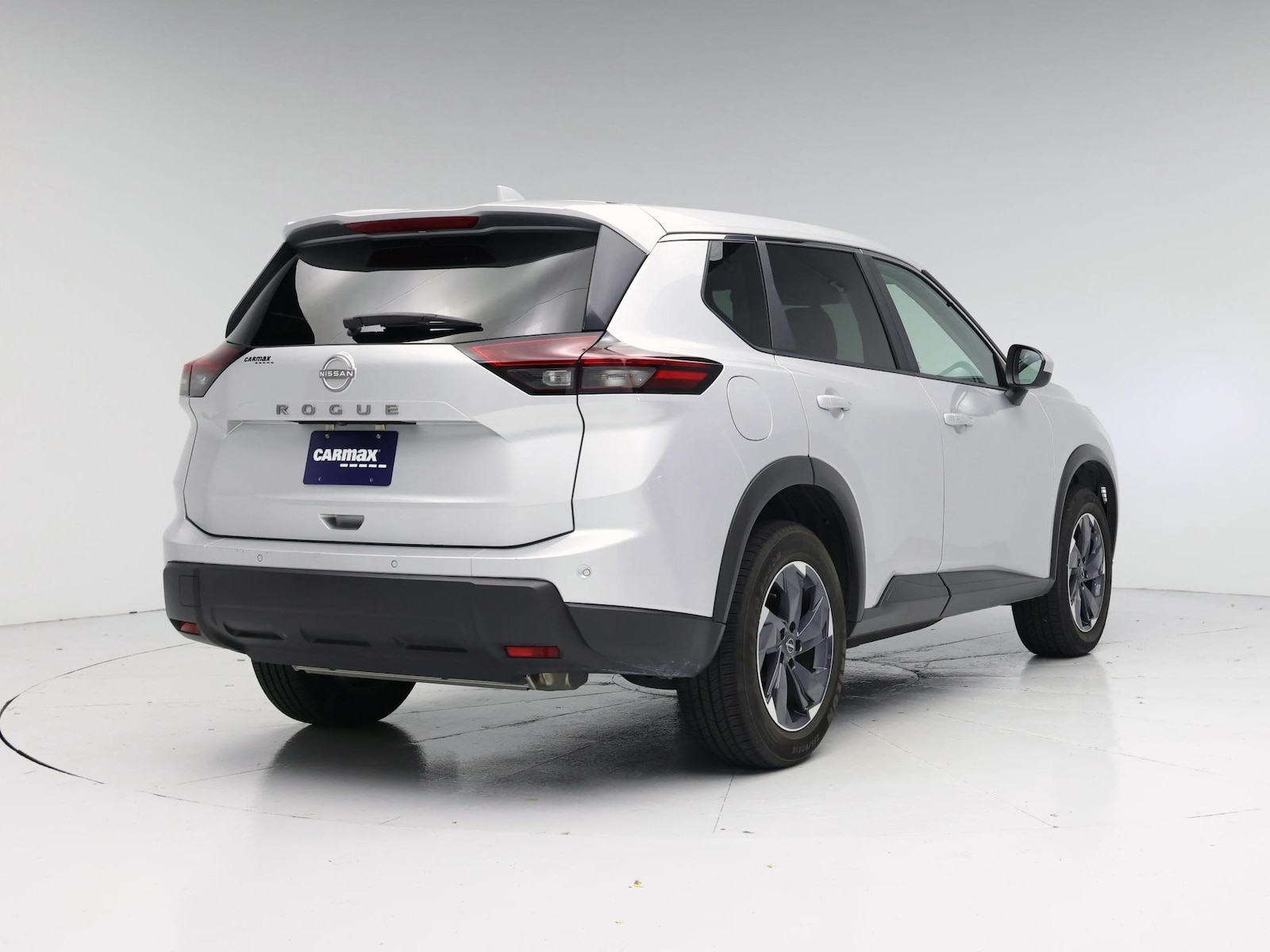 2025 Nissan Rogue SV - Photo 9