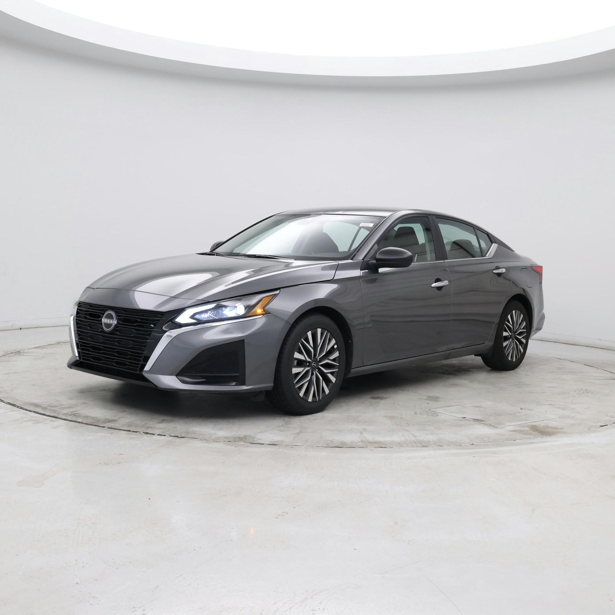 Thumbnail: 2025 Nissan Altima - 3