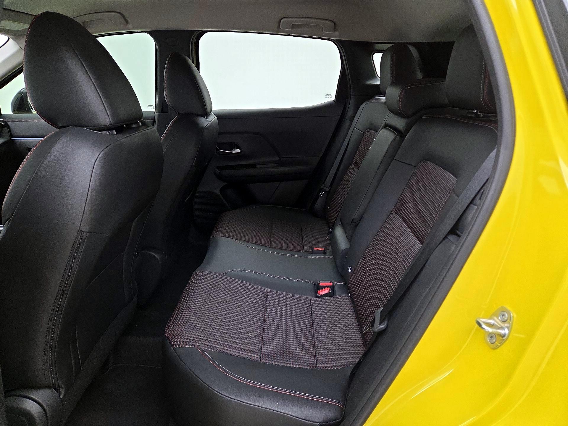 Thumbnail: 2026 Nissan Kicks - 18
